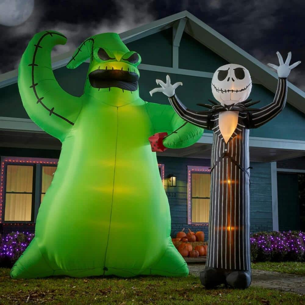 22GM29788 10 ft Animated Reaching Jack Skellington Halloween Inflatable