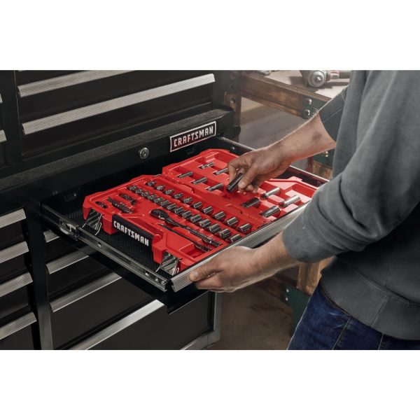 2000 Series 51.5-in W x 24.7-in H 8-Drawer Steel Tool Chest (Black)
