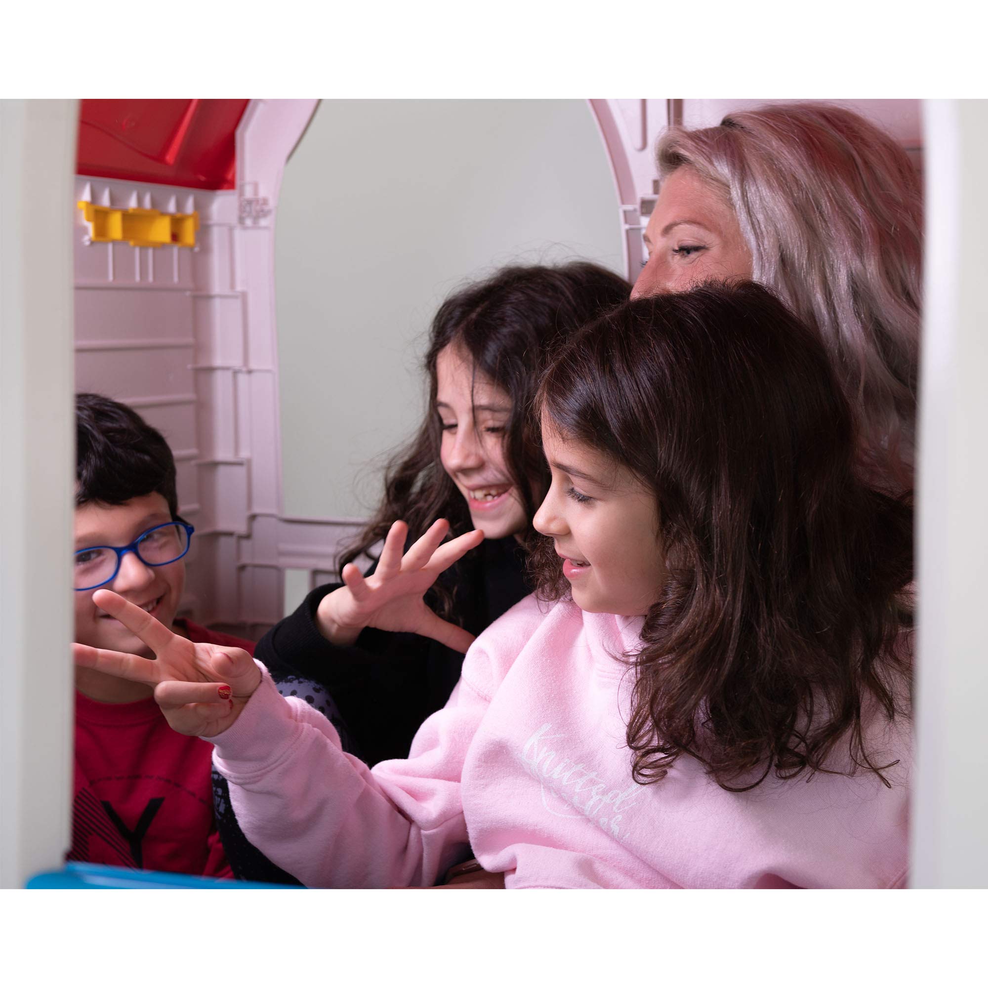 Ram Quality Products Foldable Playhouse