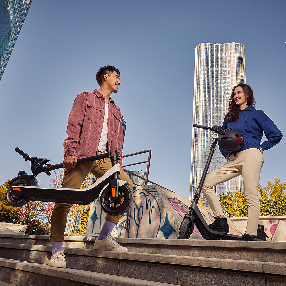 NIU - KQi2 Pro Foldable Electric Kick Scooter w/ 25 mi Max Operating Range & 17.4 mph Max Speed - Grey