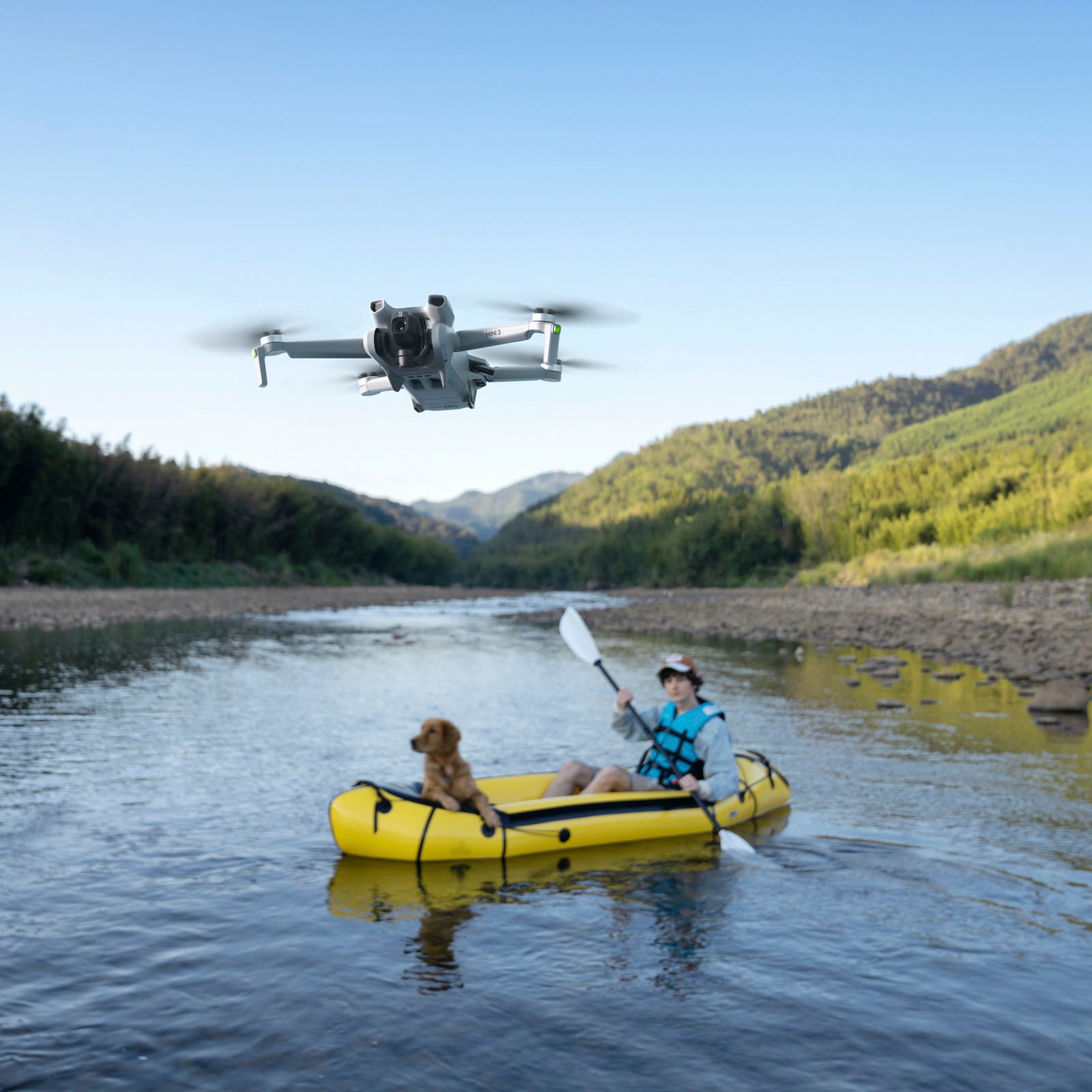 Mini 3 Drone and Remote Control with Built-in Screen - Gray