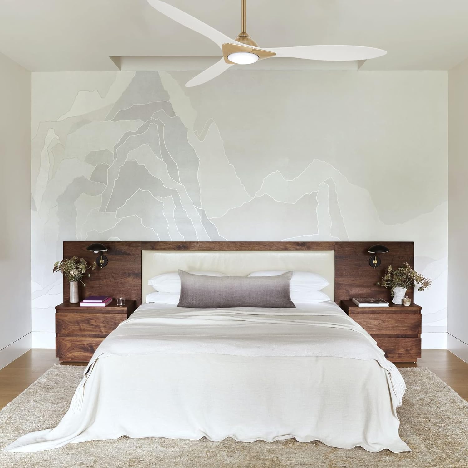 Ceiling Fan (Soft Brass/Flat White)