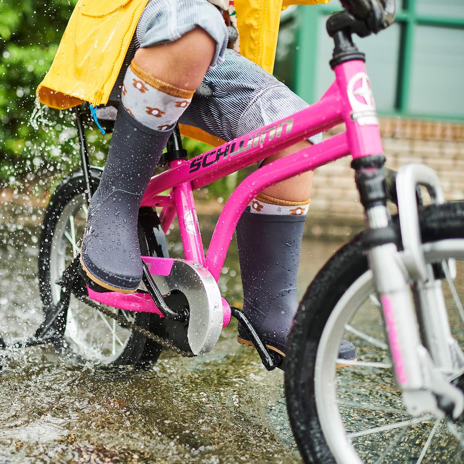 Schwinn Krate EVO Kids Bike, 16-Inch Wheels, Ages 3-5, Raspberry, Alloy Steel Frame, Training Wheels, Rear Coaster Brake