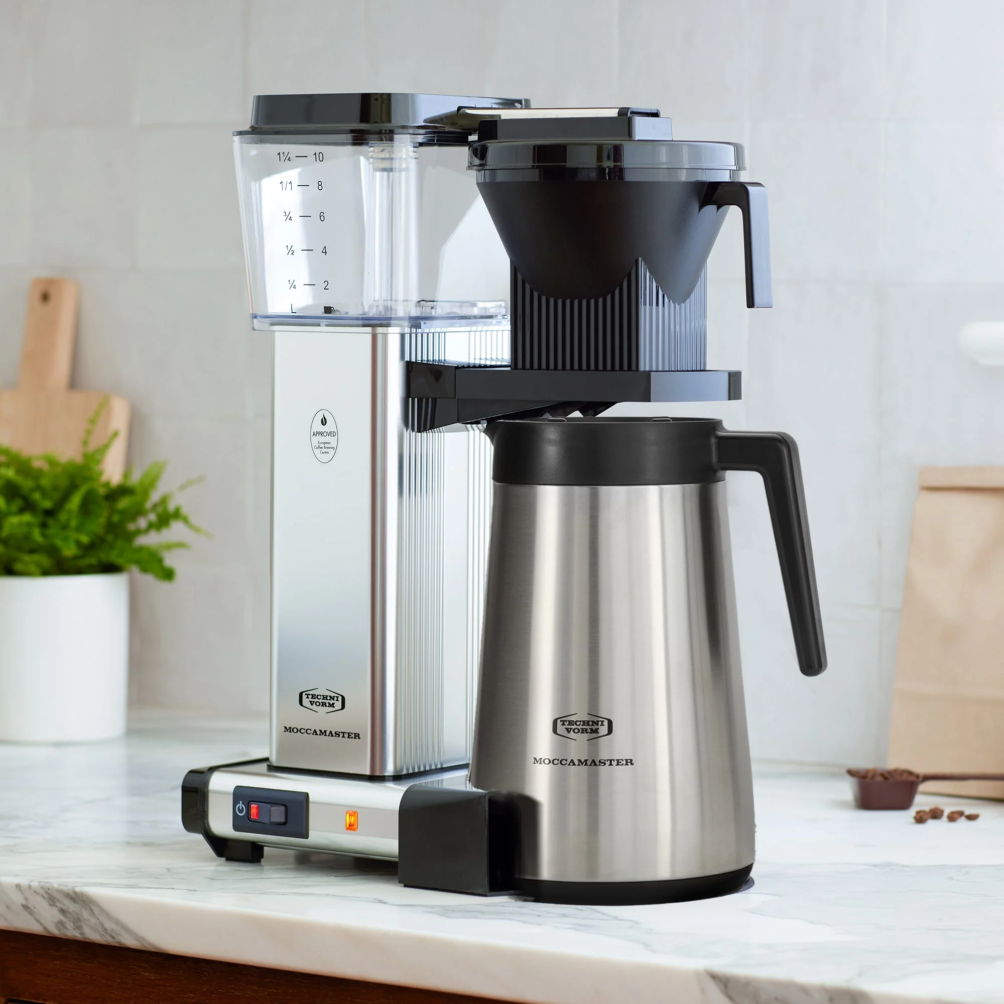Moccamaster KBGT Coffee Maker in Polished Silver