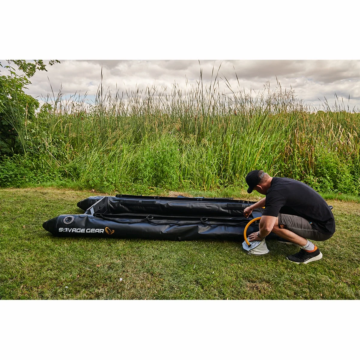 2 Person Inflatable Kayak Fishing PVC Boat �C 130�� x 43�� x 11.8�� with Aluminum Alloy Seat, Paddle, Inflatable Mat, Repair Kit, Fin