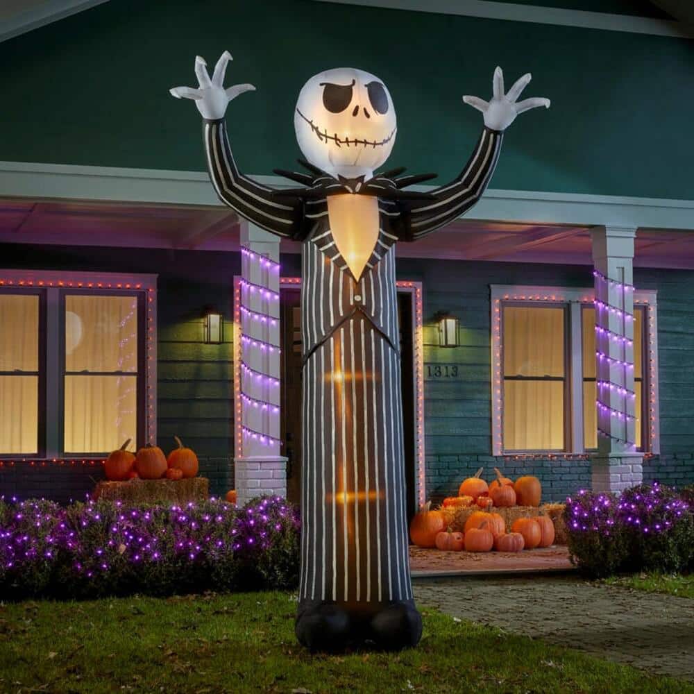 22GM29788 10 ft Animated Reaching Jack Skellington Halloween Inflatable