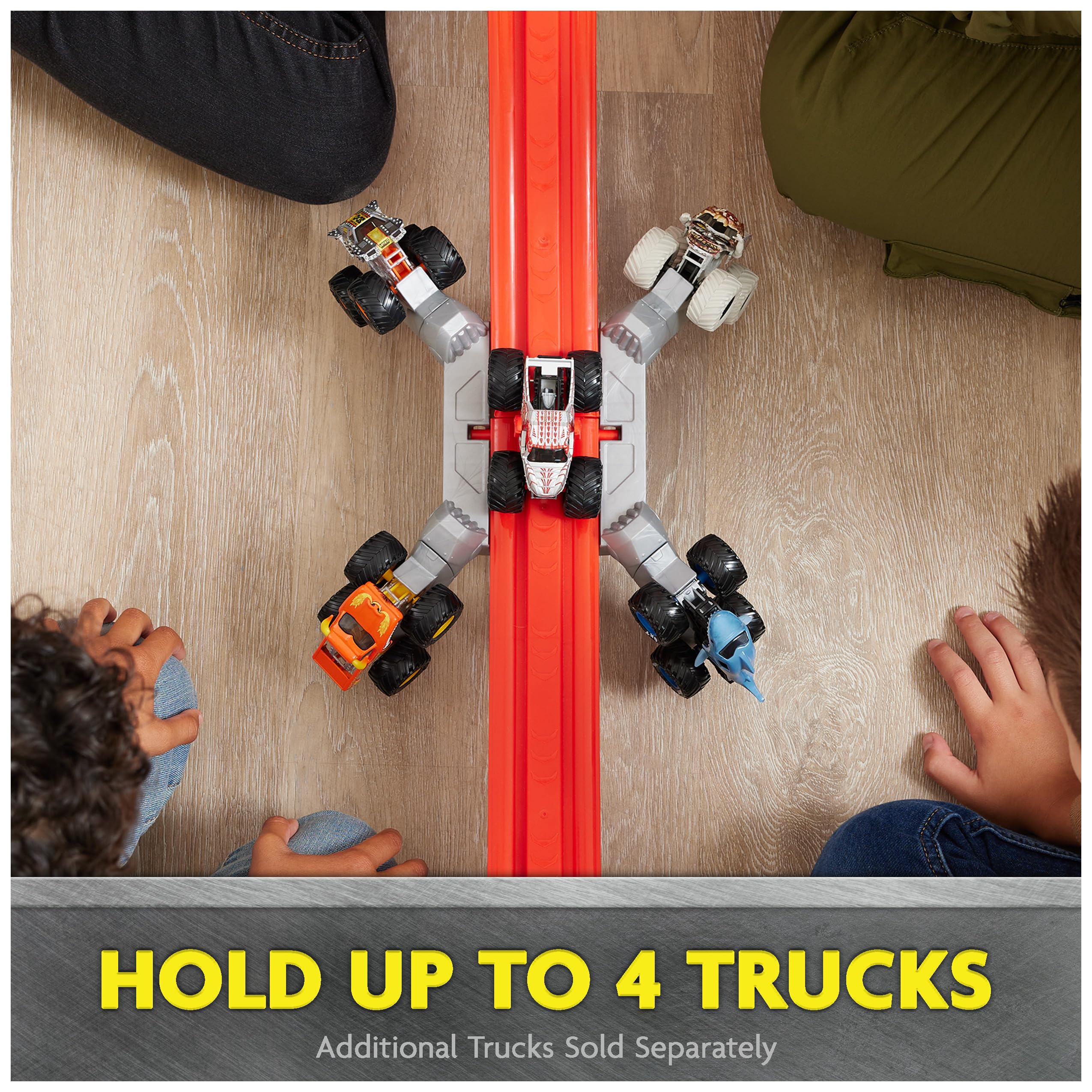 Monster Jam ThunderROARus Playset Exclusive