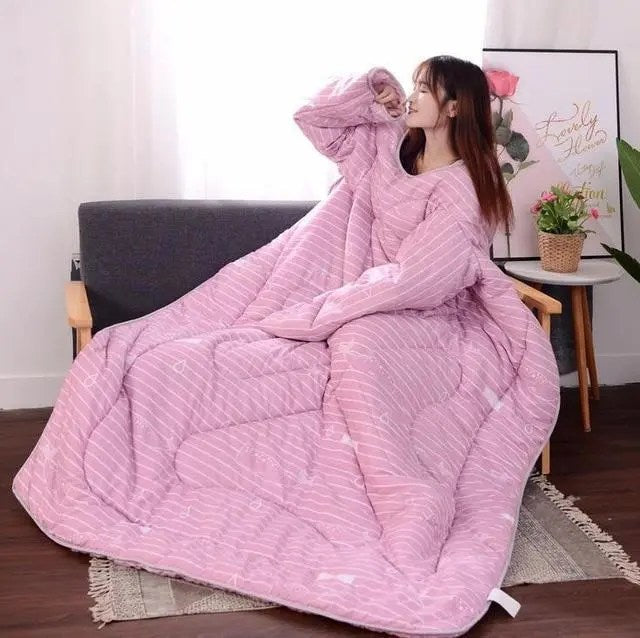 Warm And Cozy Blanket With Sleeves