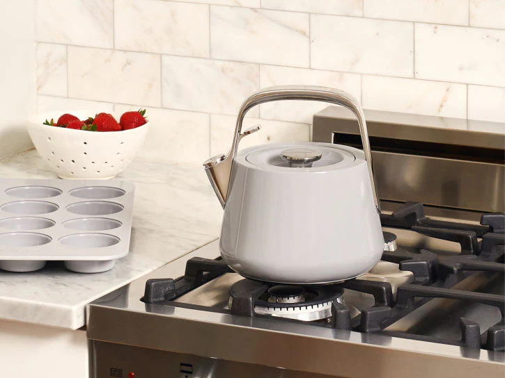 Caraway Whistling Tea Kettle in Gray