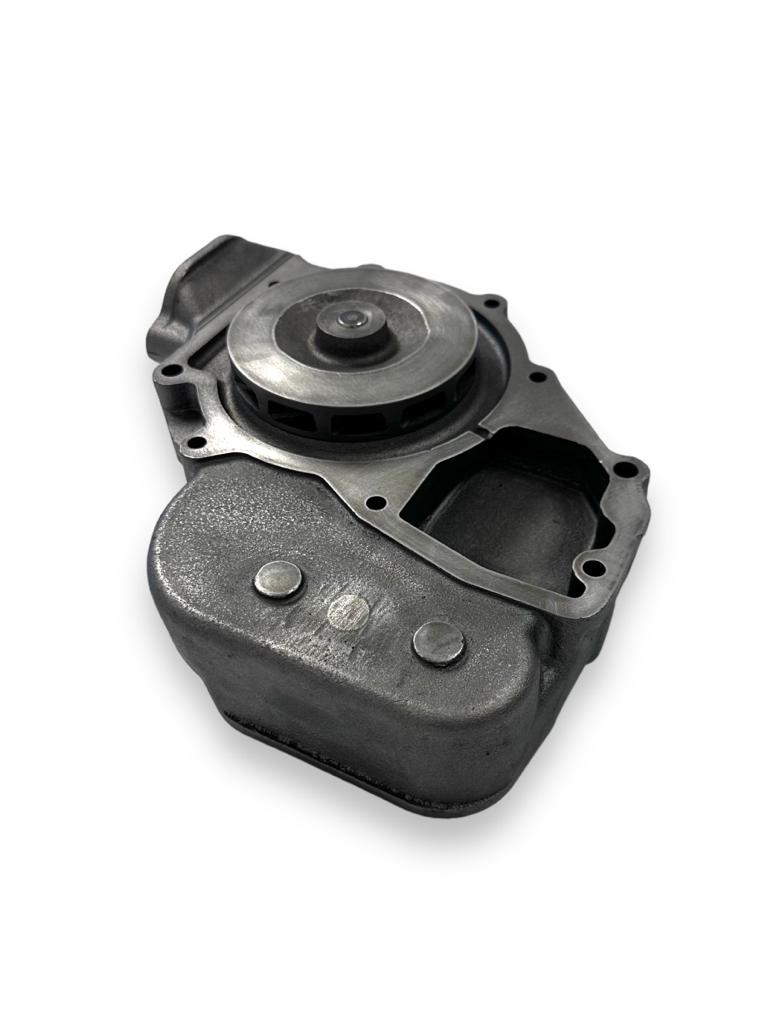 Water Pump Mercedes Benz OM447, OM449, OM457  Engine  4572000101