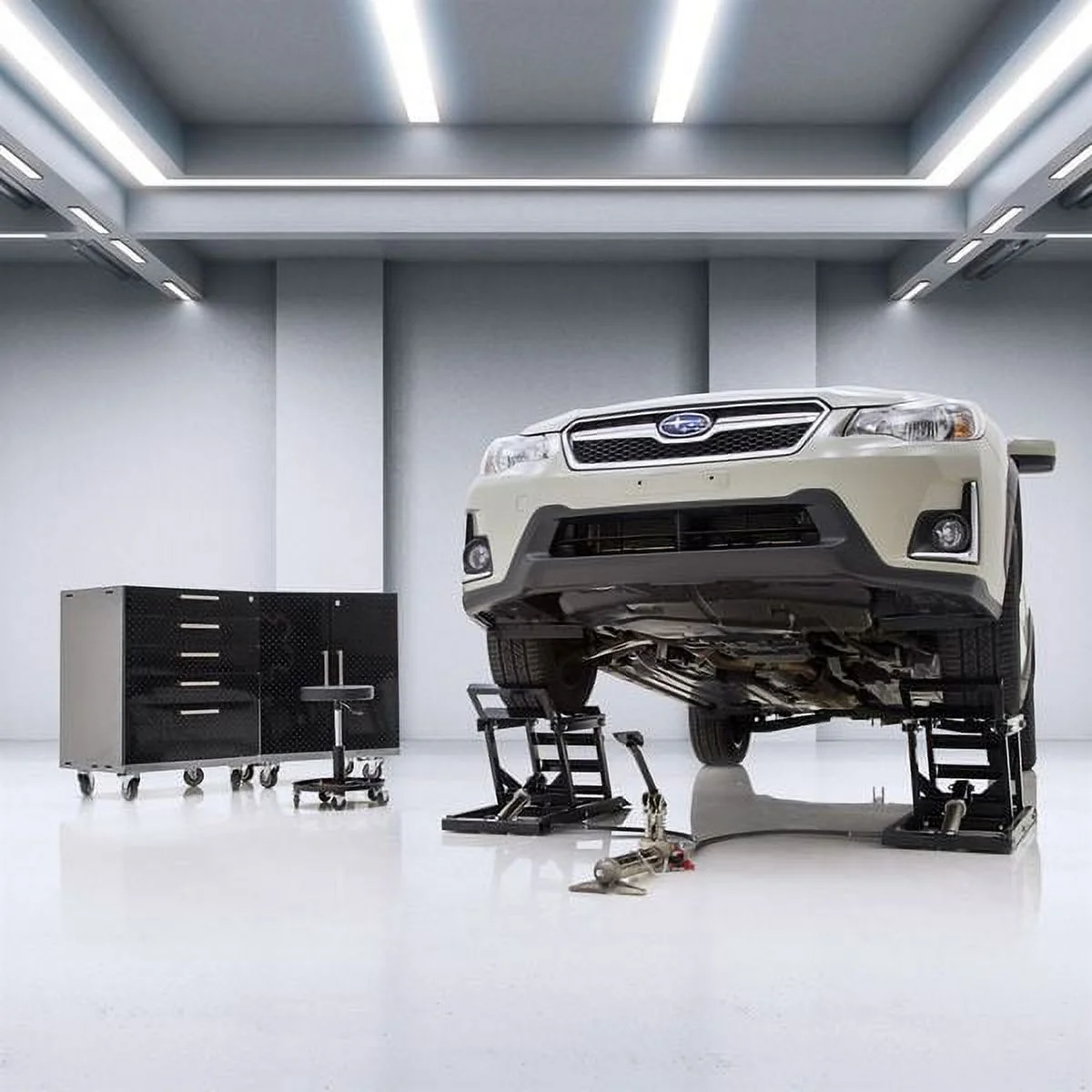 Black Widow Hydraulic Car Lift with Ramp – 3,000 lb. per pair Capacity