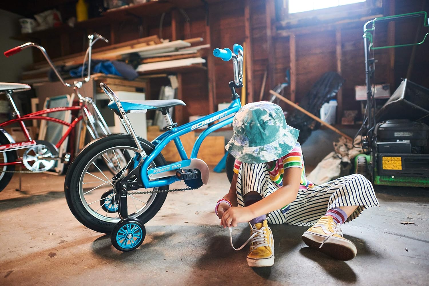 Schwinn Krate EVO Kids Bike, 16-Inch Wheels, Ages 3-5, Raspberry, Alloy Steel Frame, Training Wheels, Rear Coaster Brake