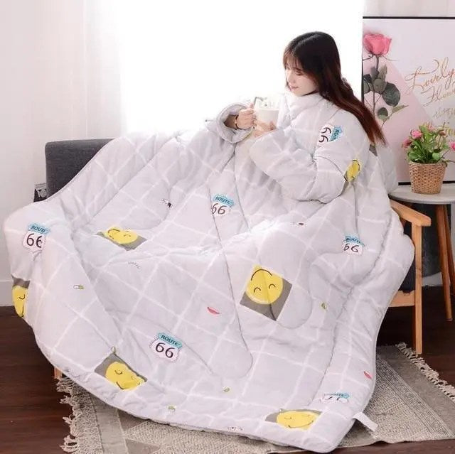 Warm And Cozy Blanket With Sleeves