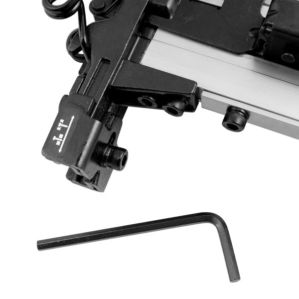 10.5-Gauge Fencing Stapler 1/2-in Medium Crown Construction Pneumatic Stapler