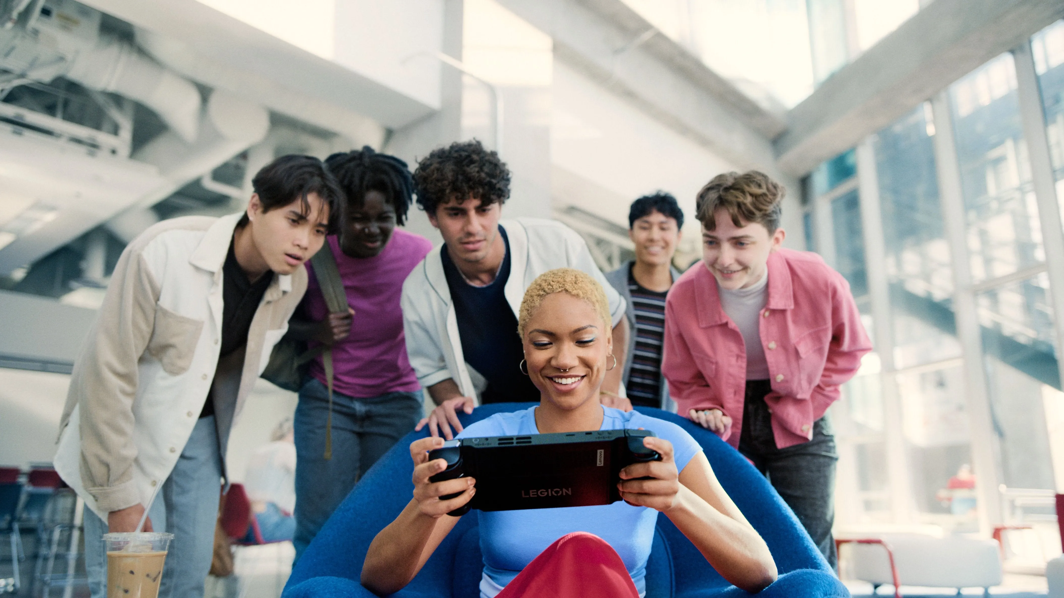 Lenovo �C Legion Go 8.8��� 144Hz WQXGA Gaming Handheld �C AMD Ryzen Z1 Extreme �C 16GB with 512 GB SSD �C Shadow Black