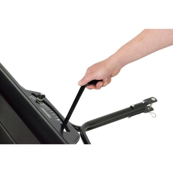 45-0543 100 lbs. 32 in. Spiker Seeder Drop Spreader