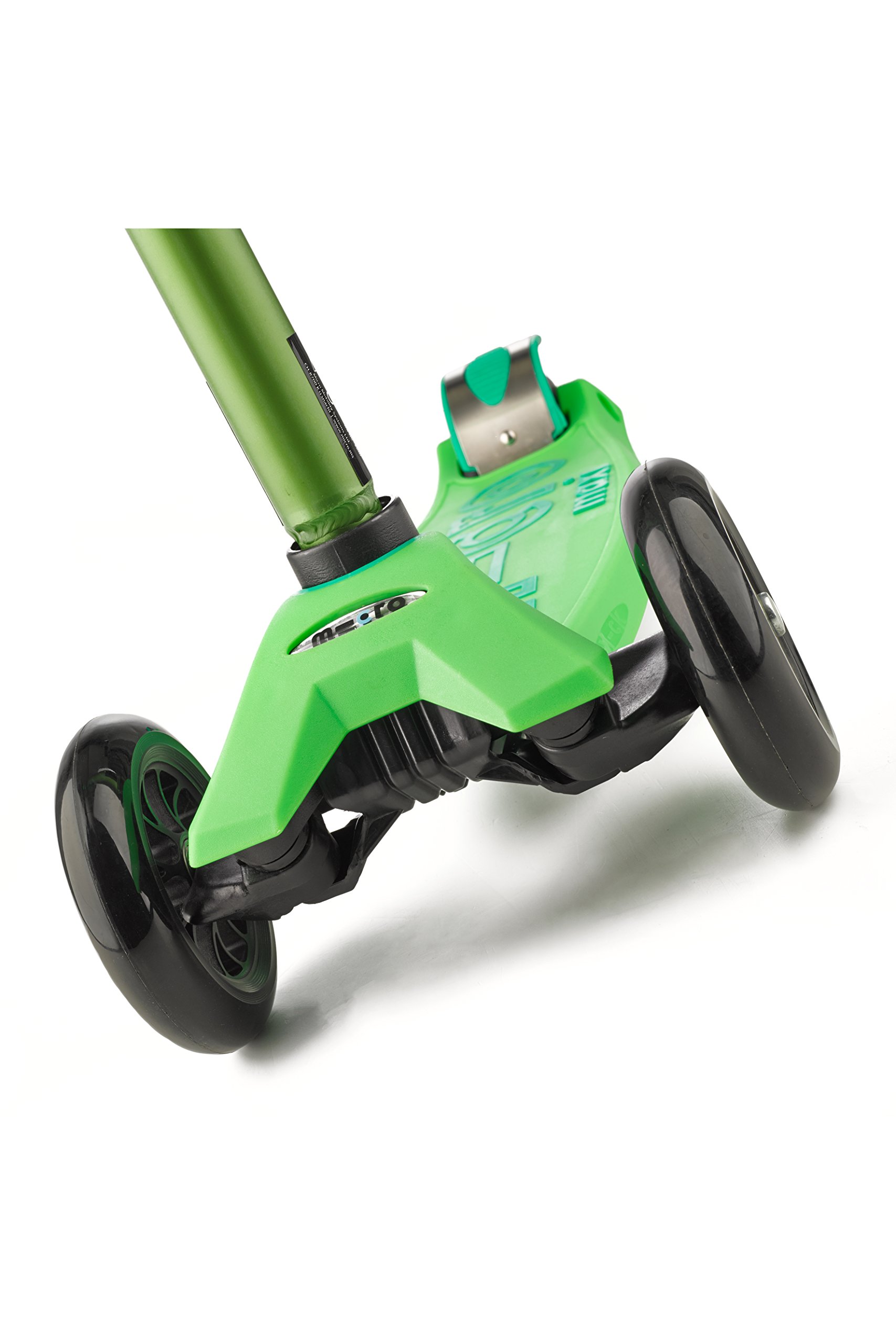 Micro Deluxe 3 Wheeled Swiss Designed Scooter