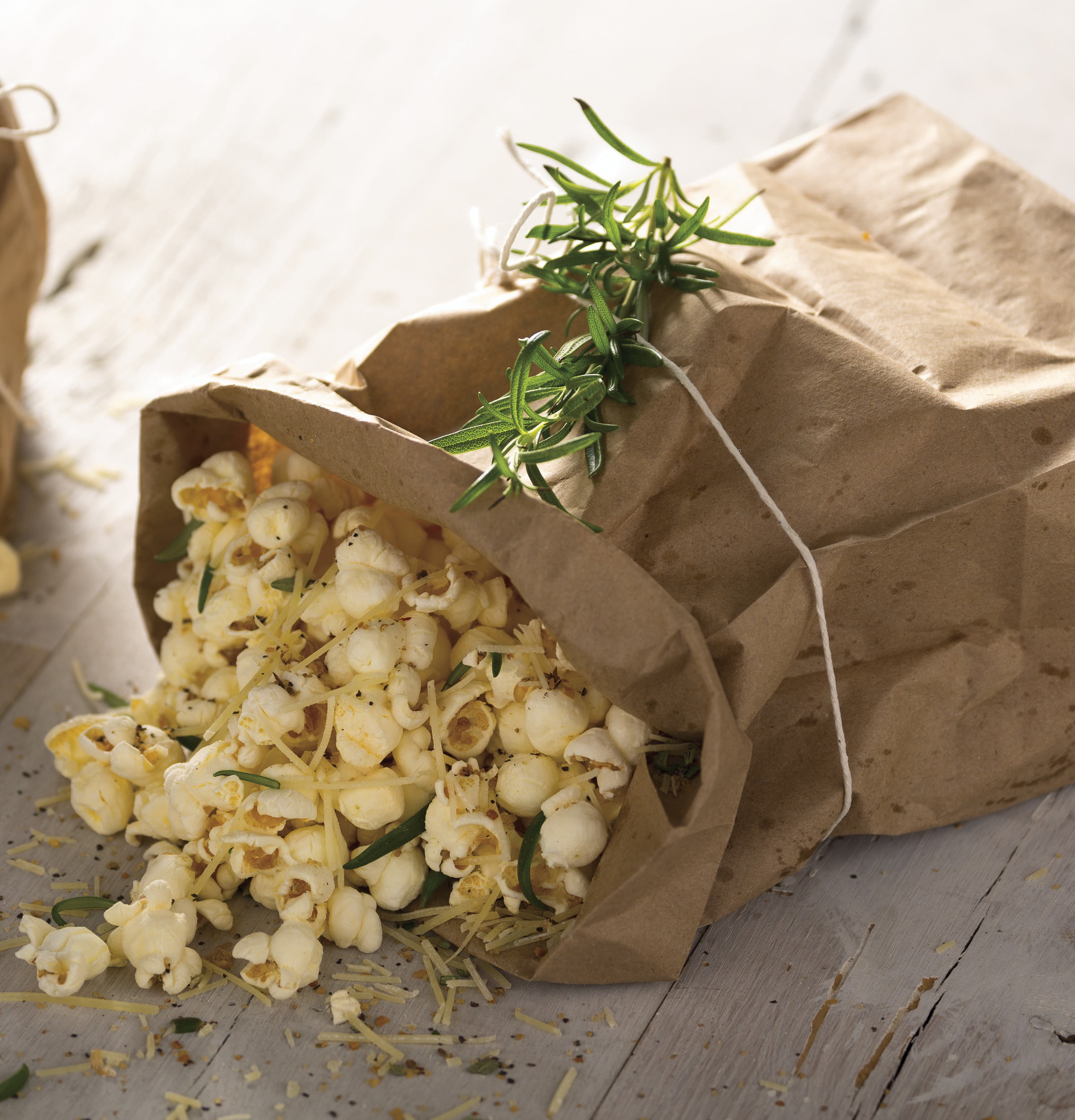 1.4 Cubic Foot Capacity Countertop Microwave Oven, White, JES1460DSWW