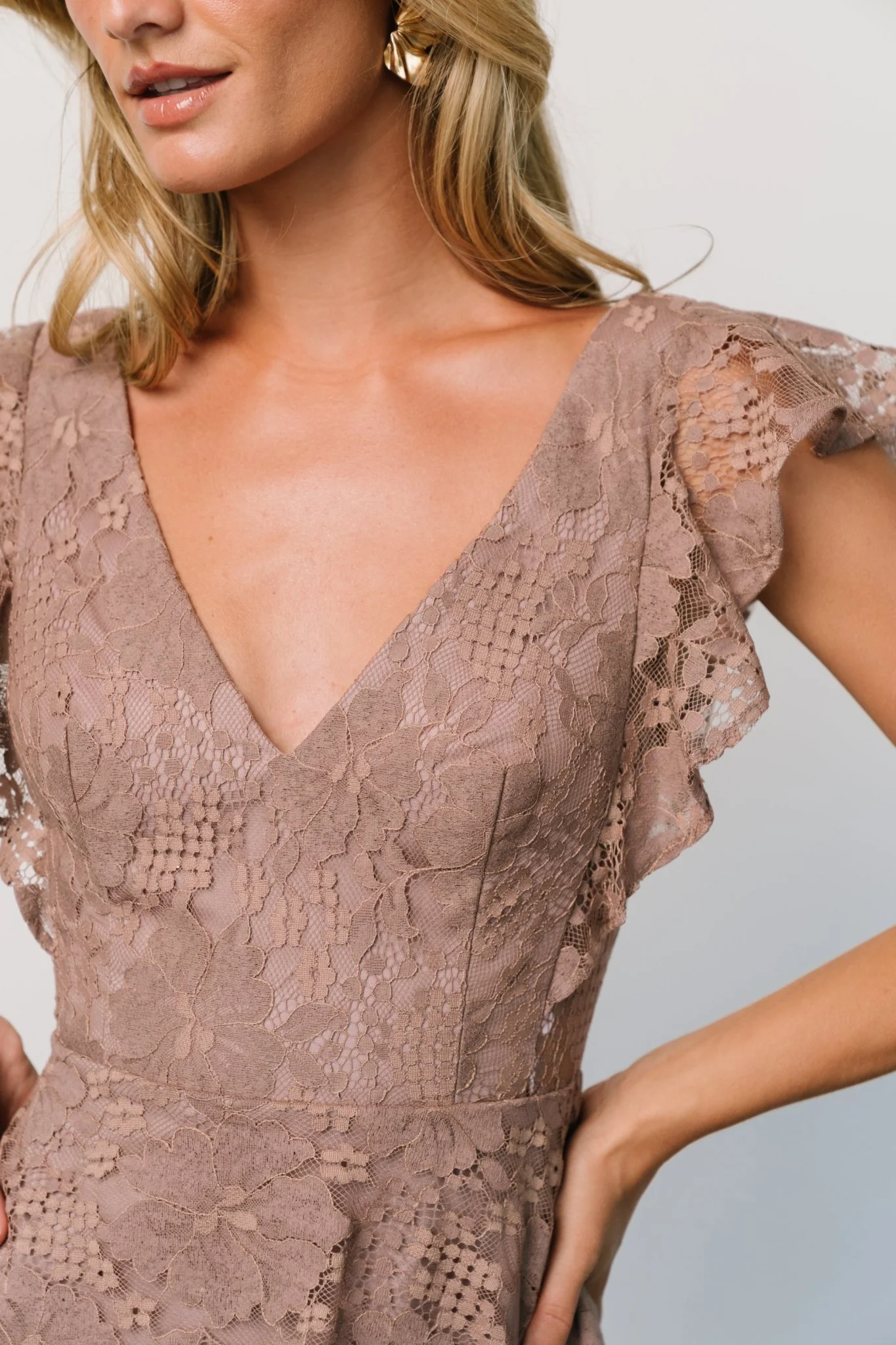 Margot Lace Tiered Maxi Dress | Desert Taupe