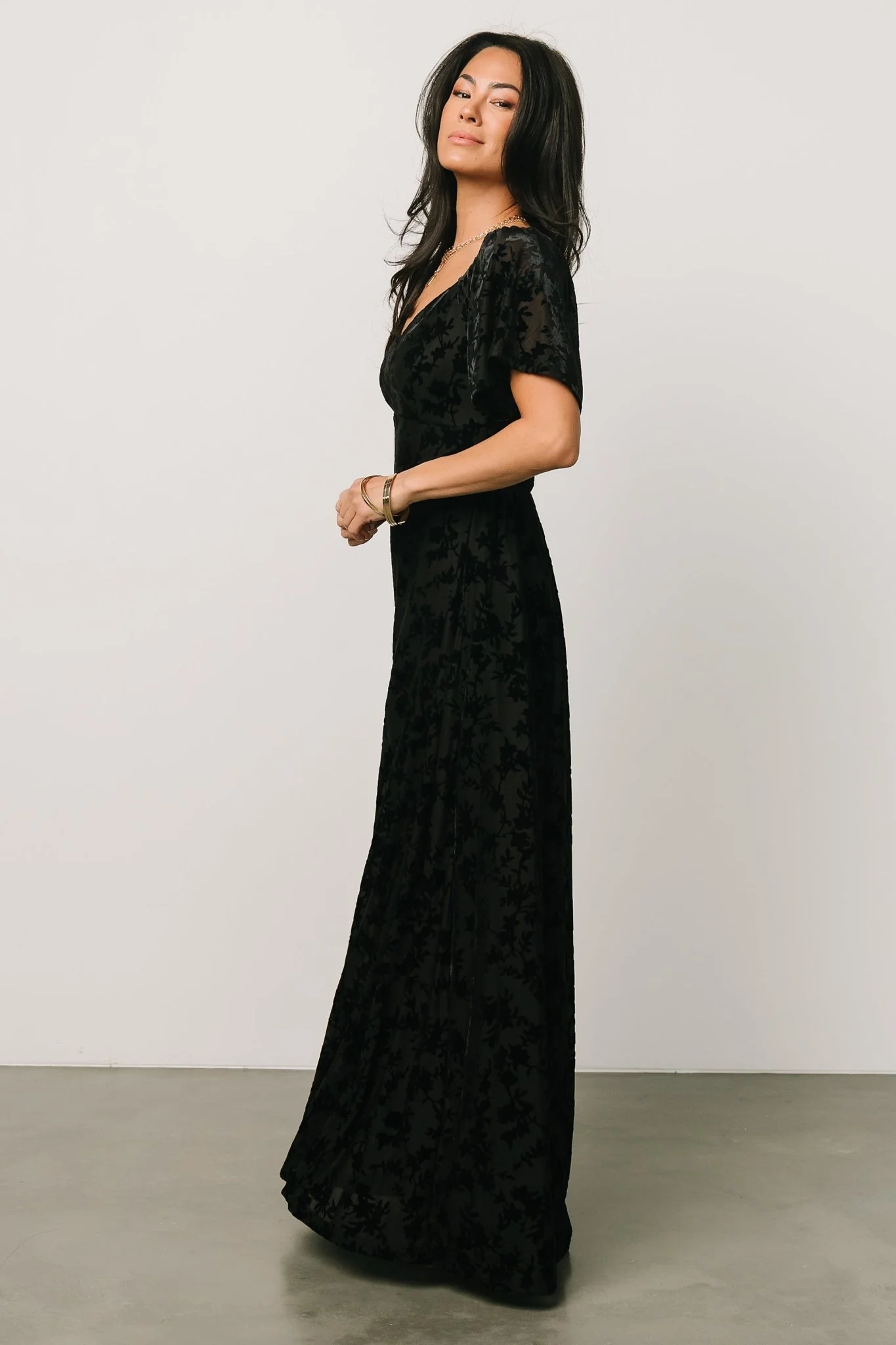 Everley Velvet Maxi Dress | Black