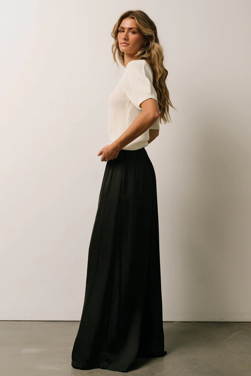 Jayla Palazzo Satin Pant | Black