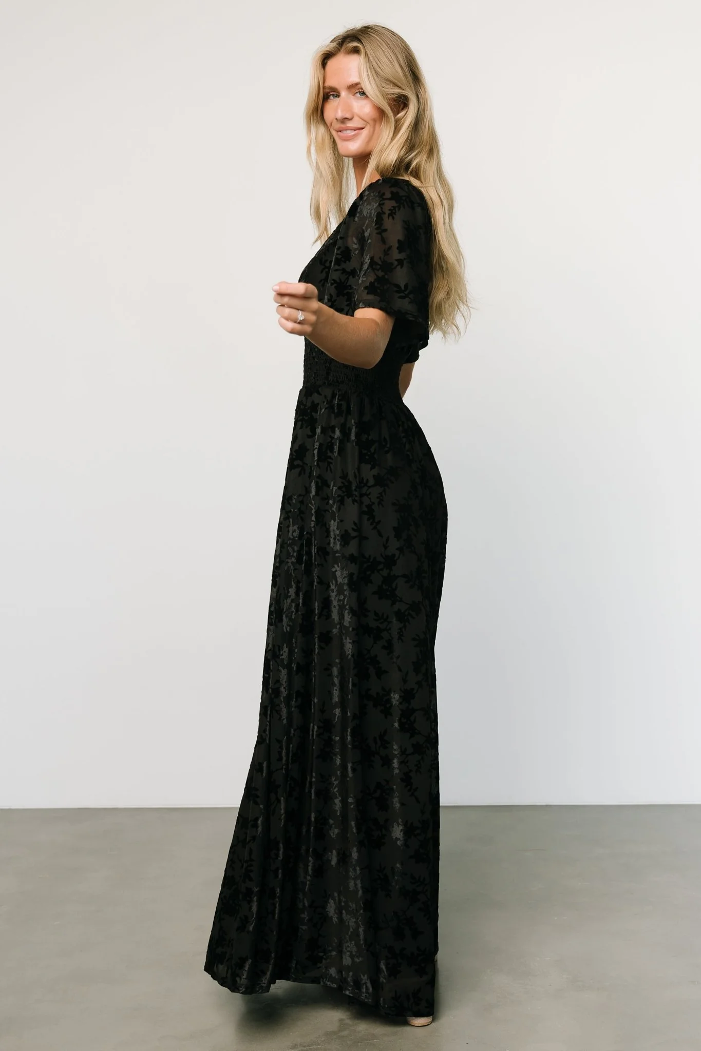 Veronica Velvet Maxi Dress | Black