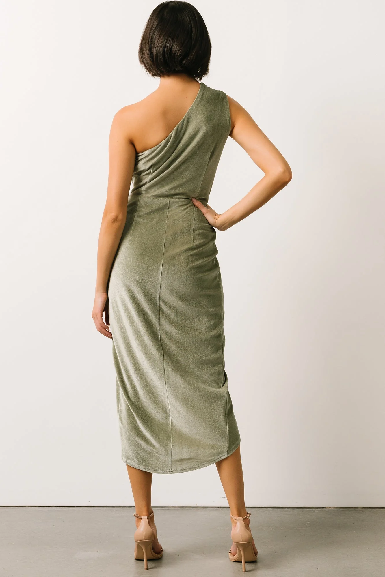 Kourtney Velvet One Shoulder Midi Dress | Sage