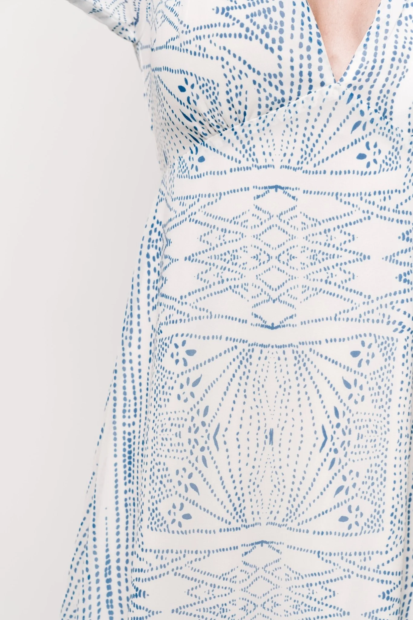 Skyla Deep V Maxi Dress | Blue Print