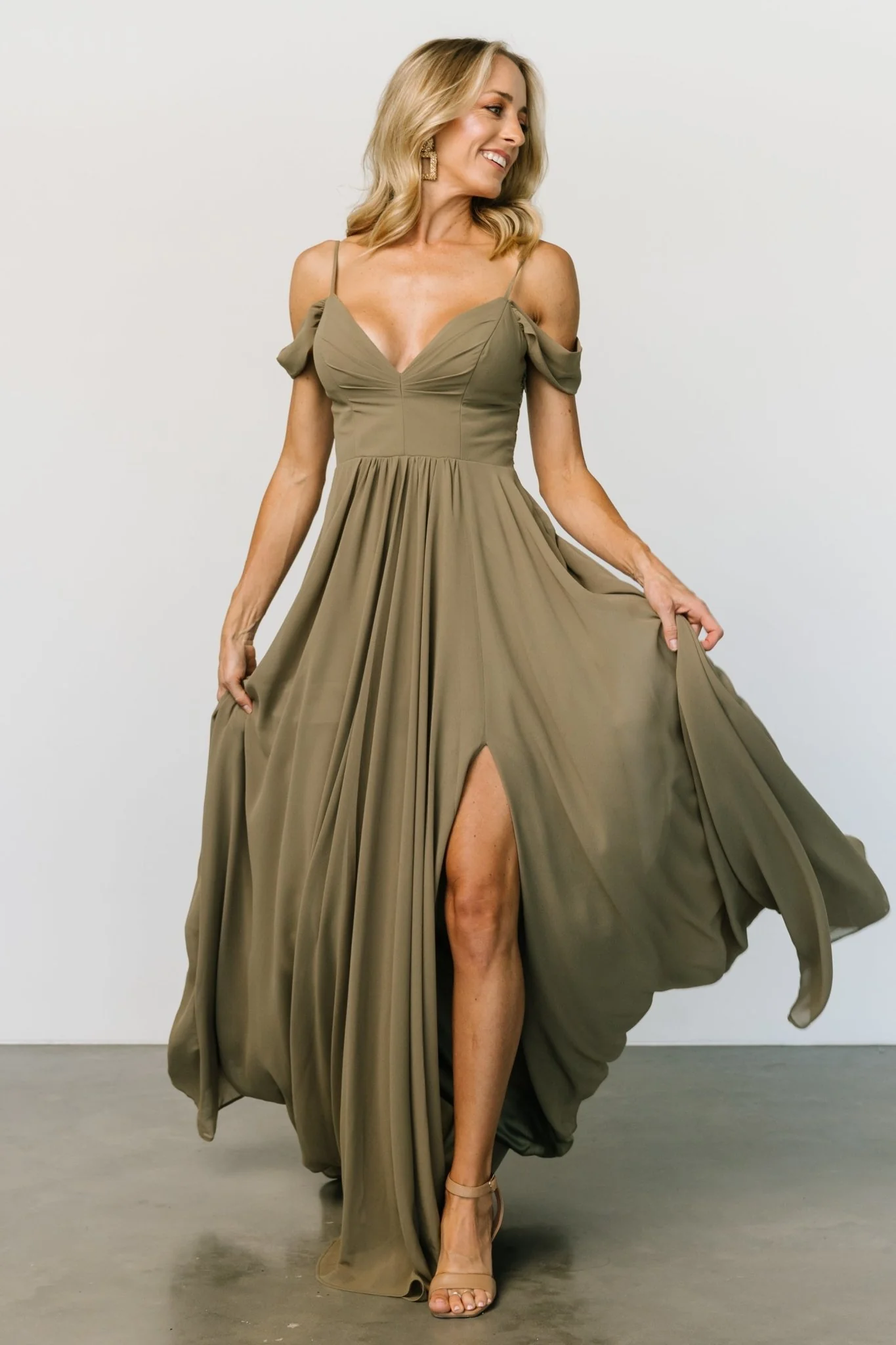 Bianca Lace Maxi Dress | Olive
