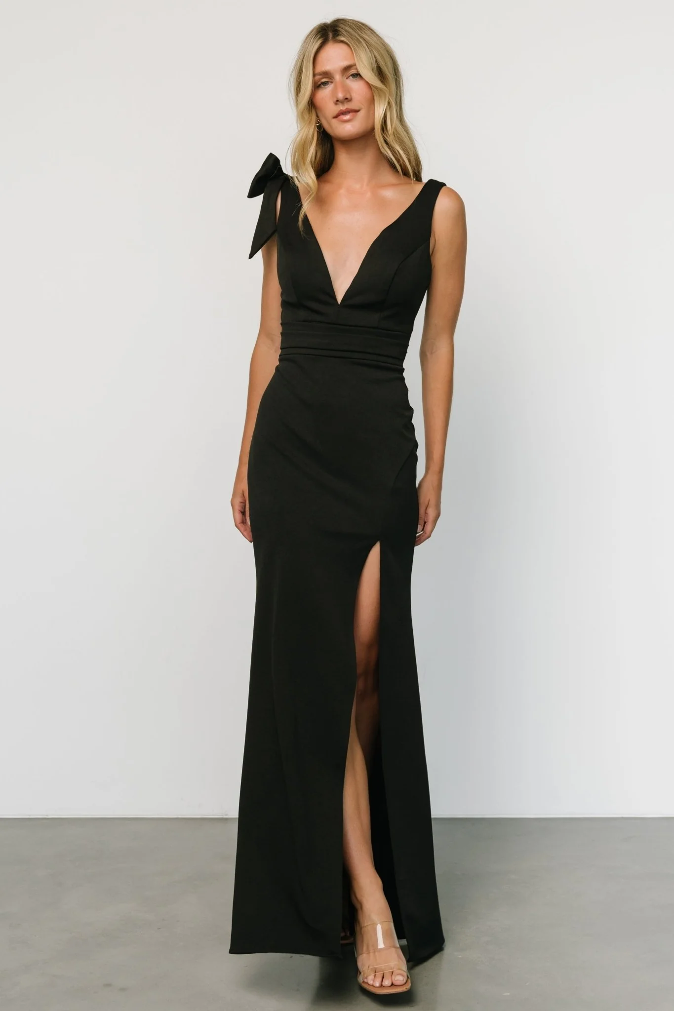 Angelique Fitted Gown | Black