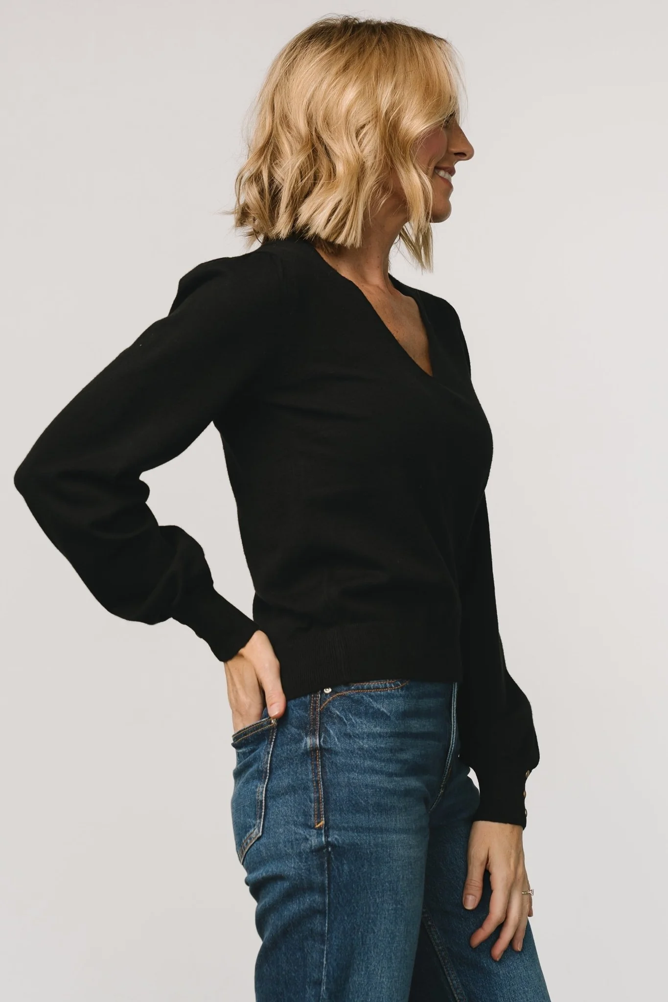 Sheila V Neck Sweater Top | Black