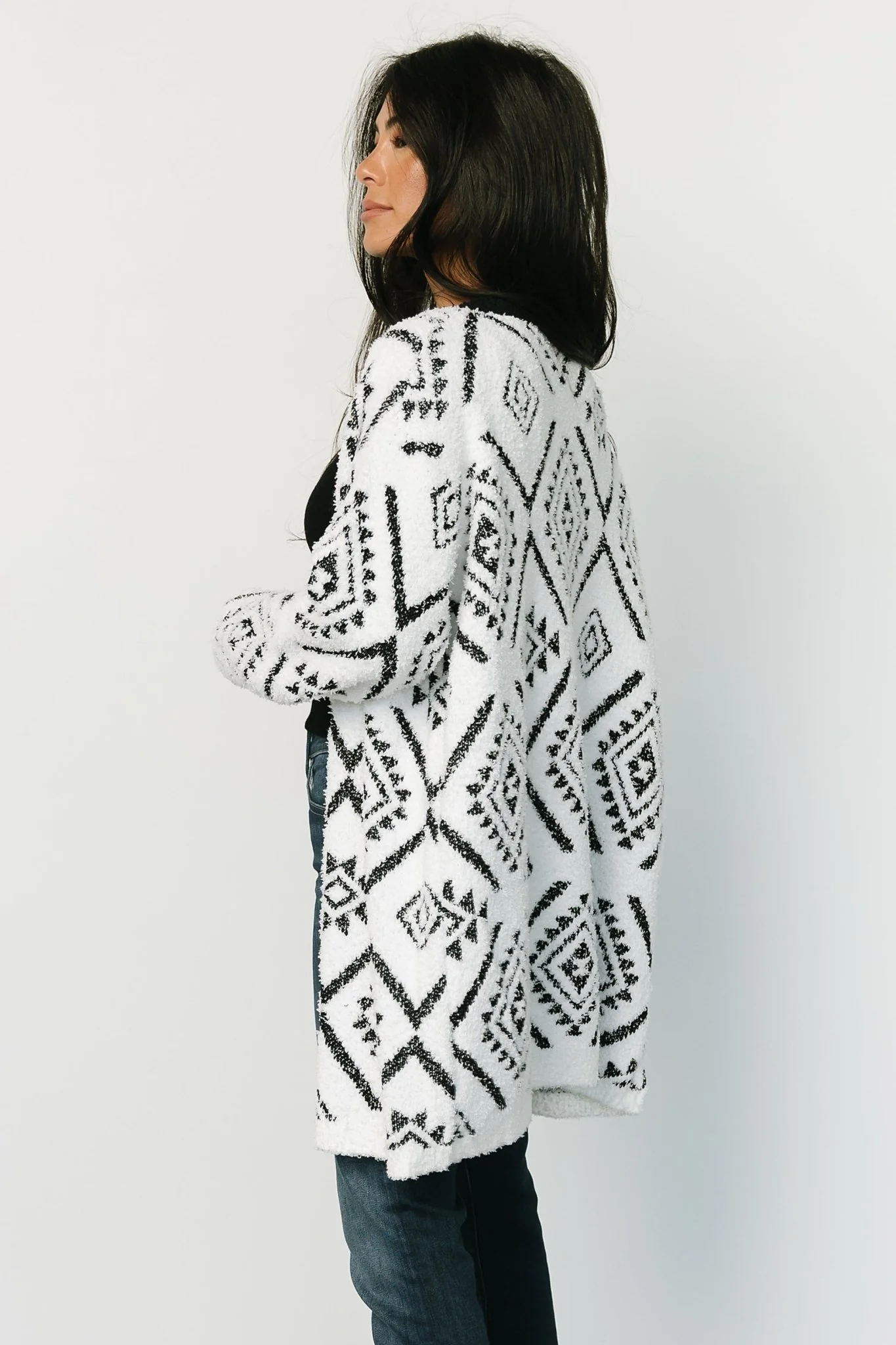 Jay Oversized Cardigan | White + Black