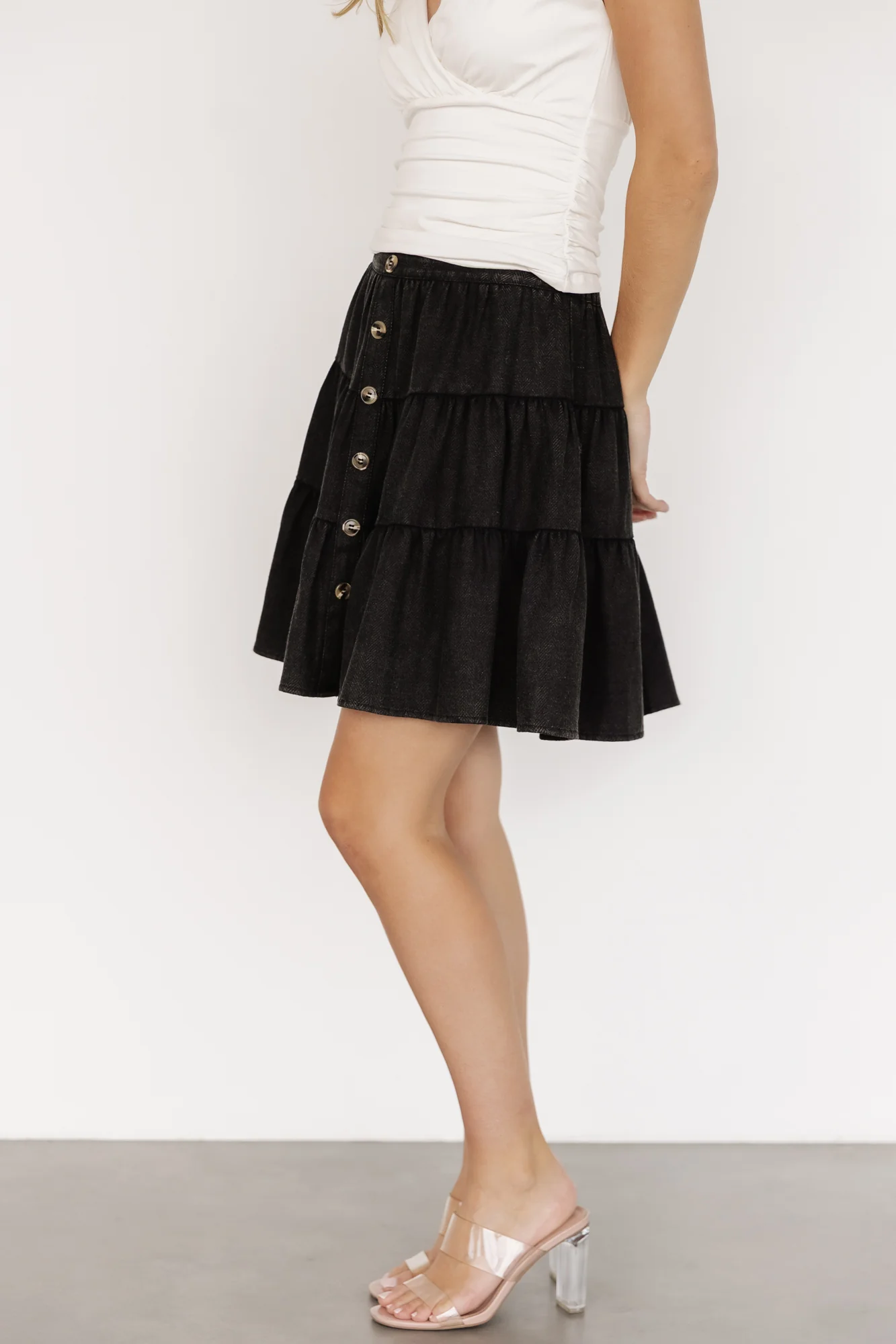 Ebba Short Skirt | Washed Black