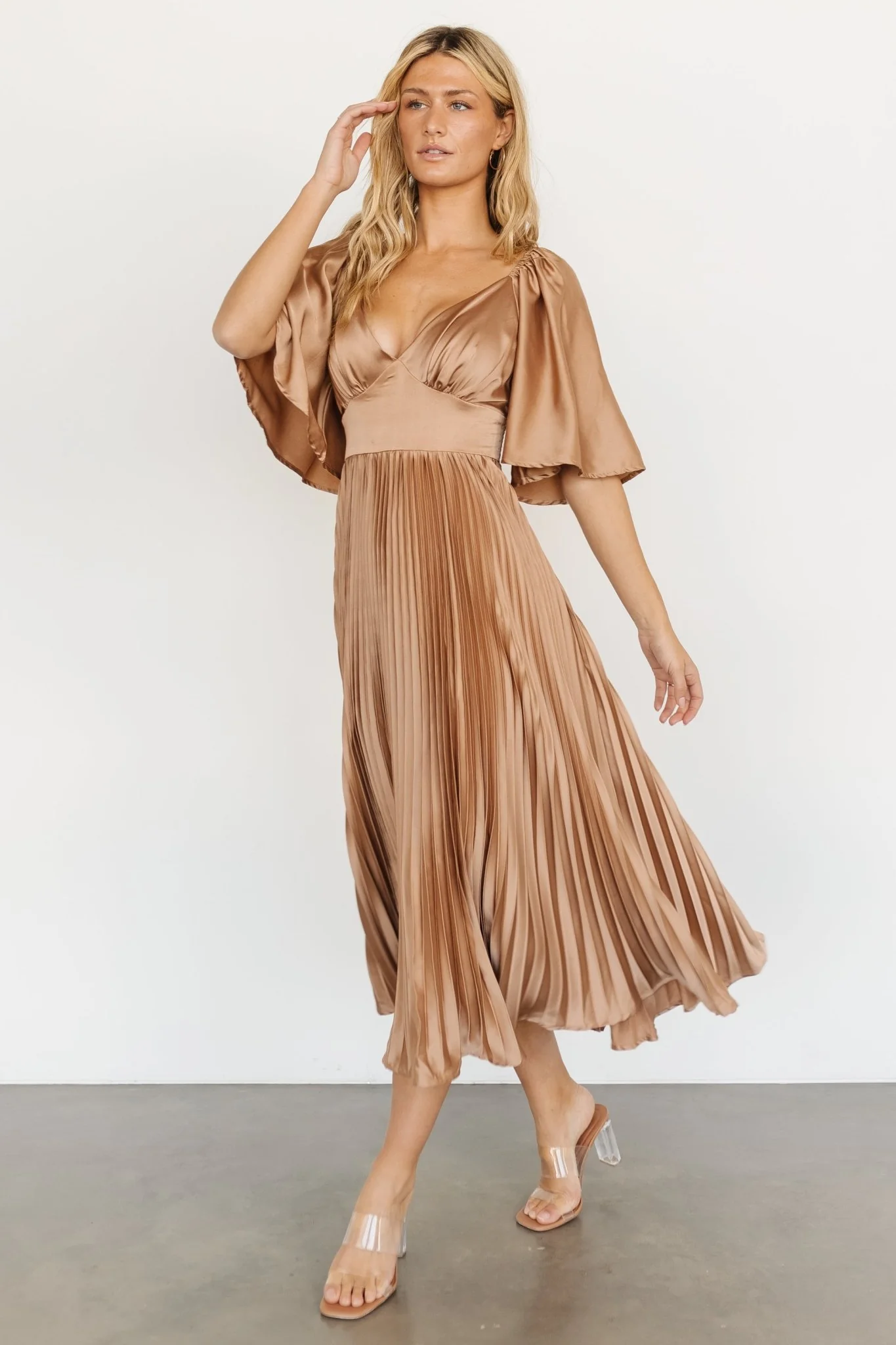 Aubree Pleated Dress | Champagne
