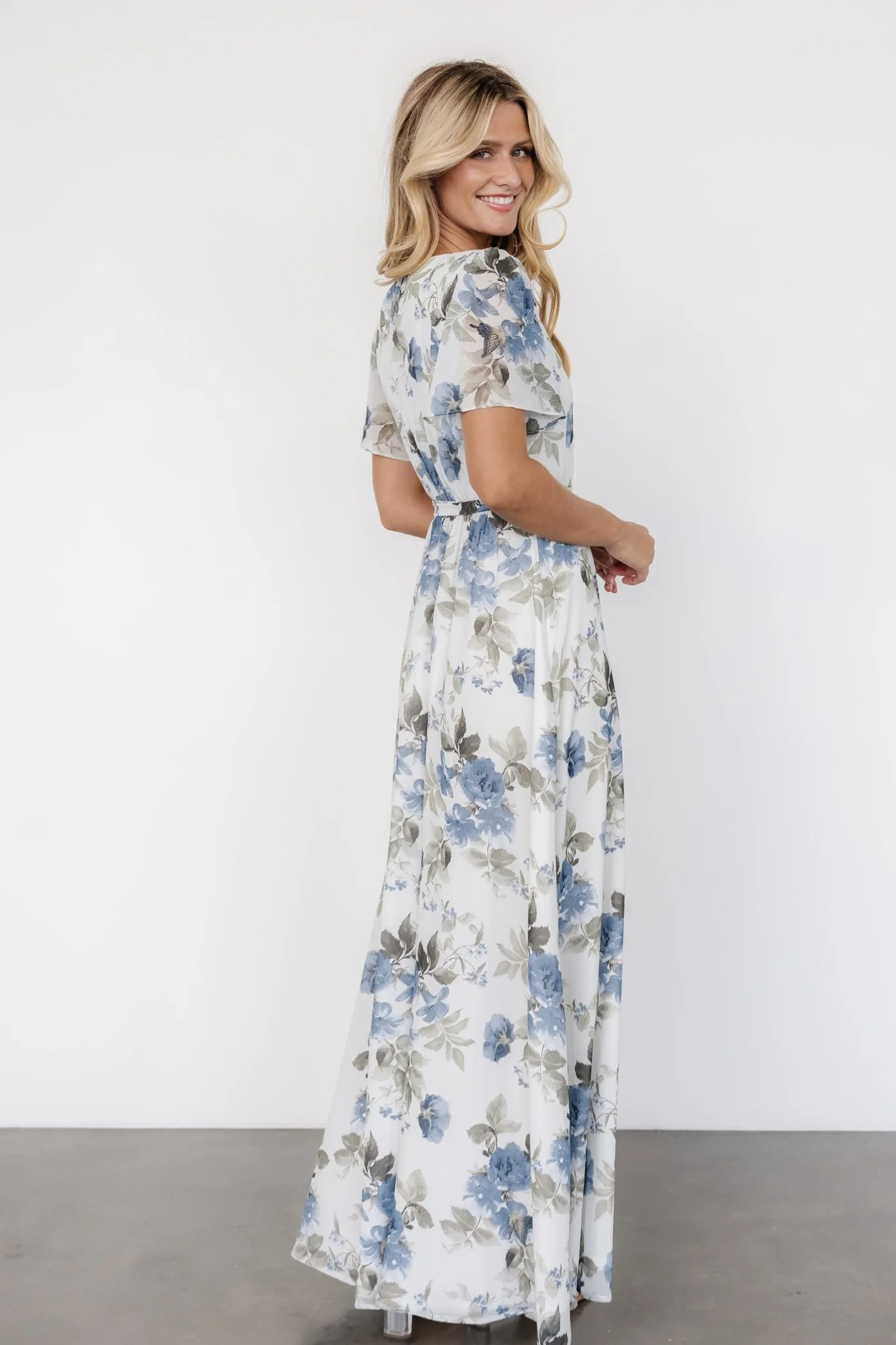 Naomi Short Sleeve Maxi Dress | Dusty Blue Floral