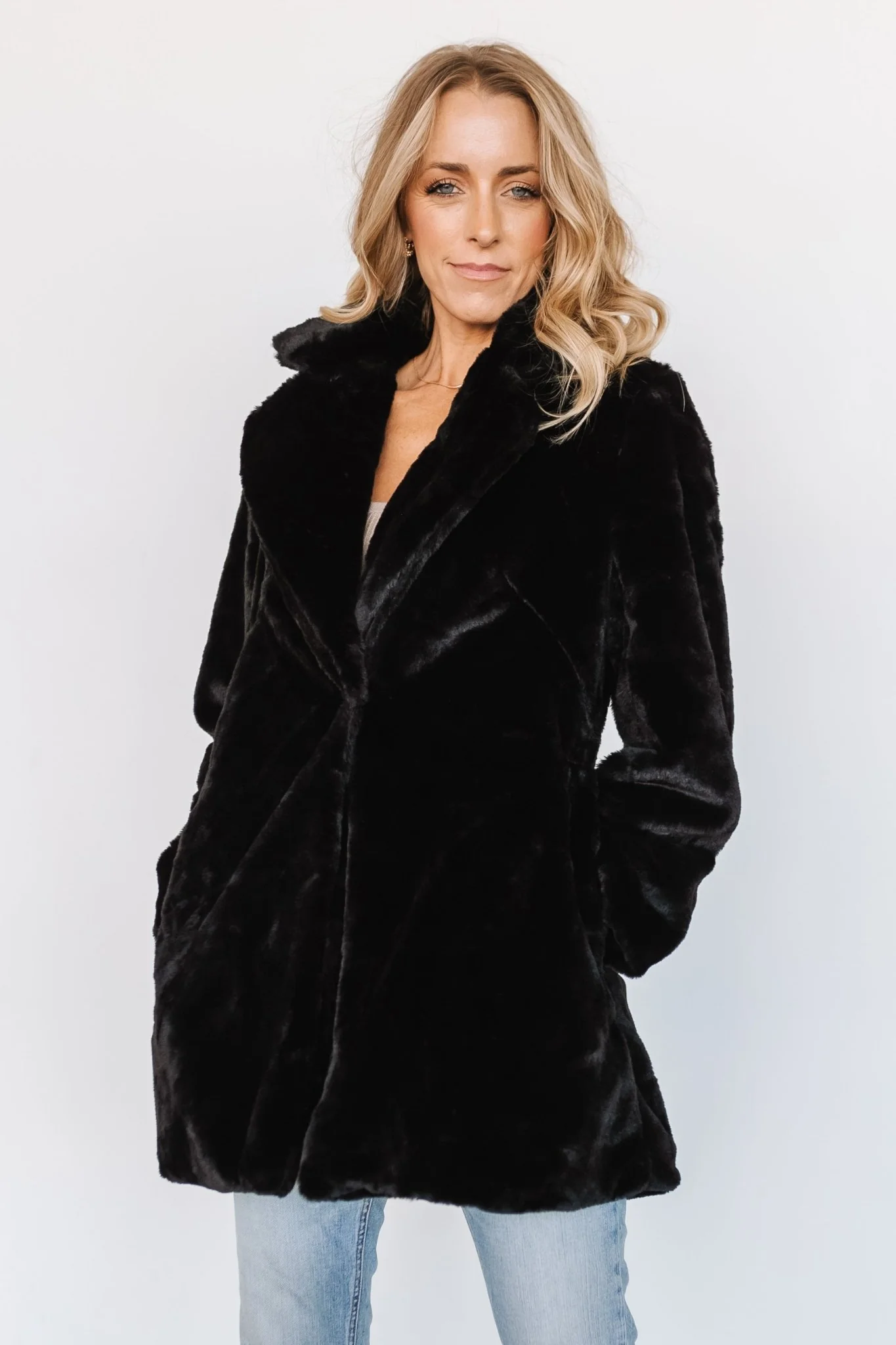 Narla Faux Fur Coat | Black