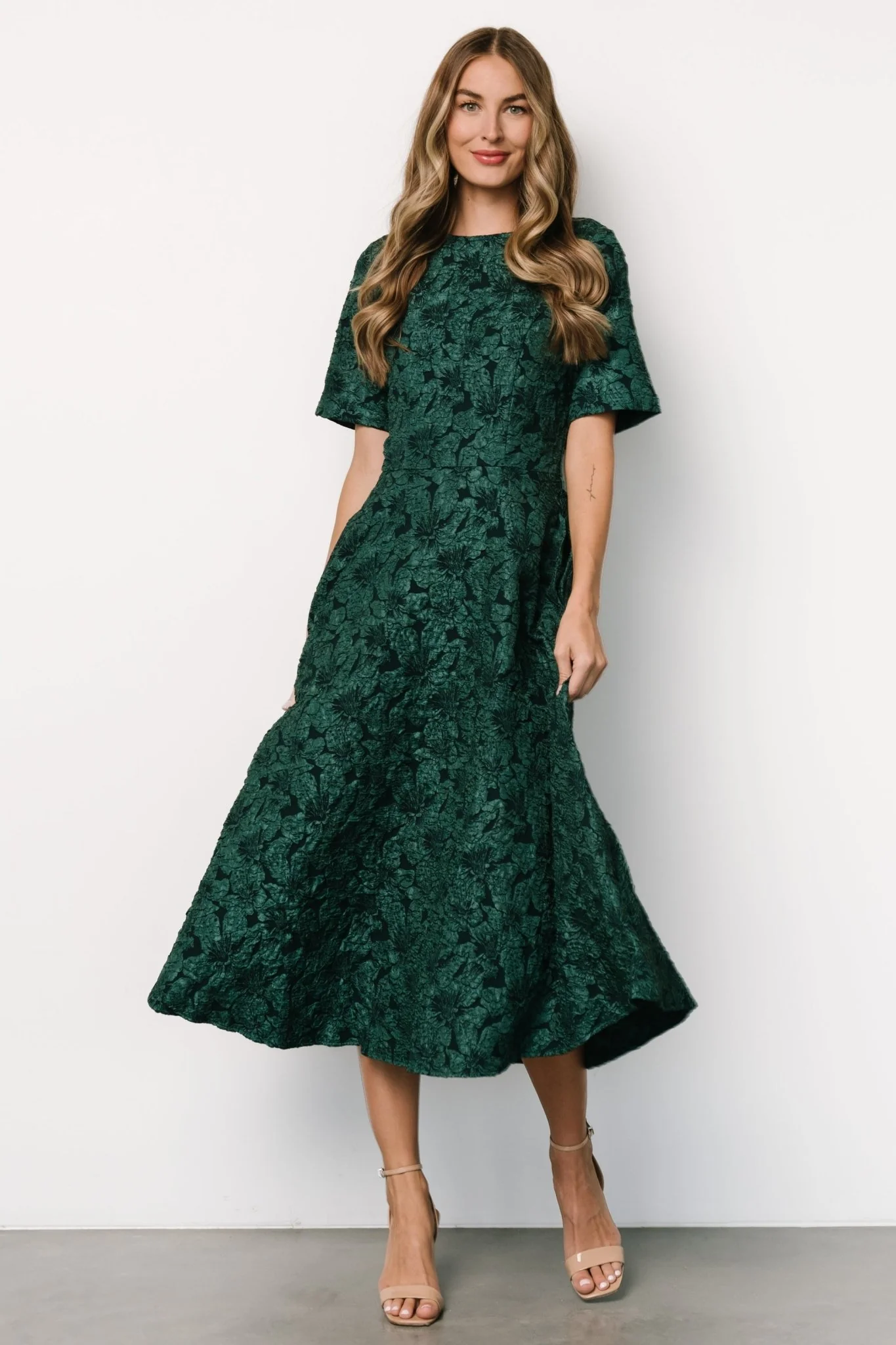 Kya Embossed Midi Dress | Emerald Green