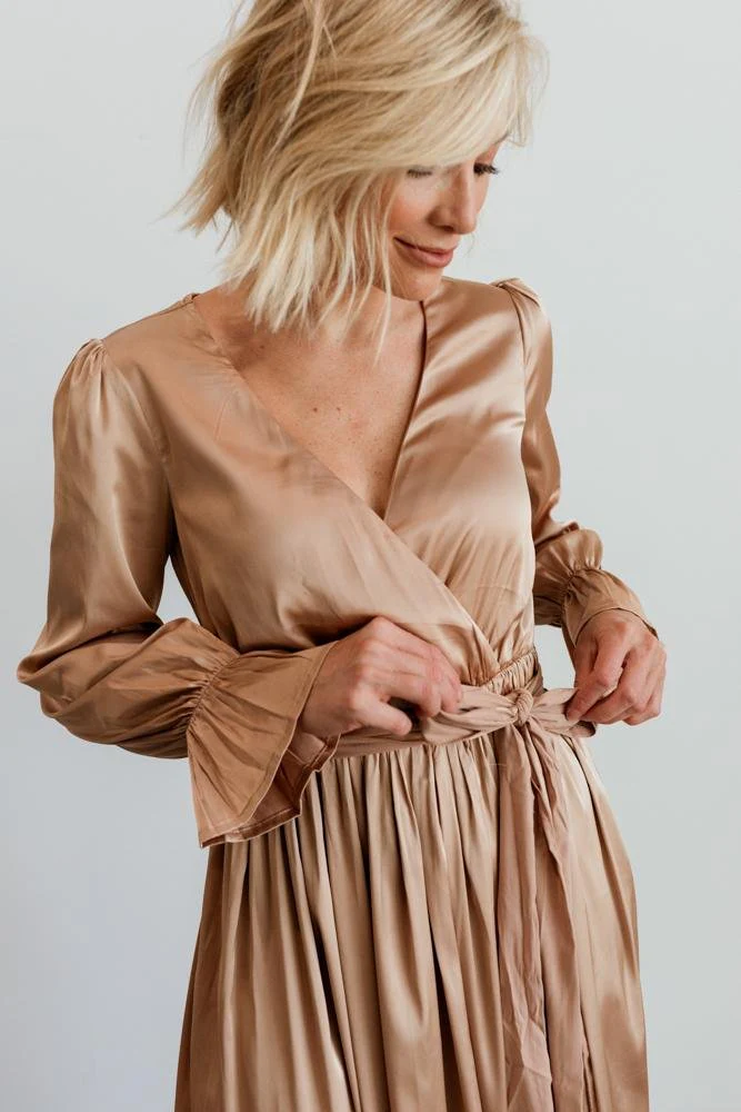 Holly Satin Maxi Dress | Champagne