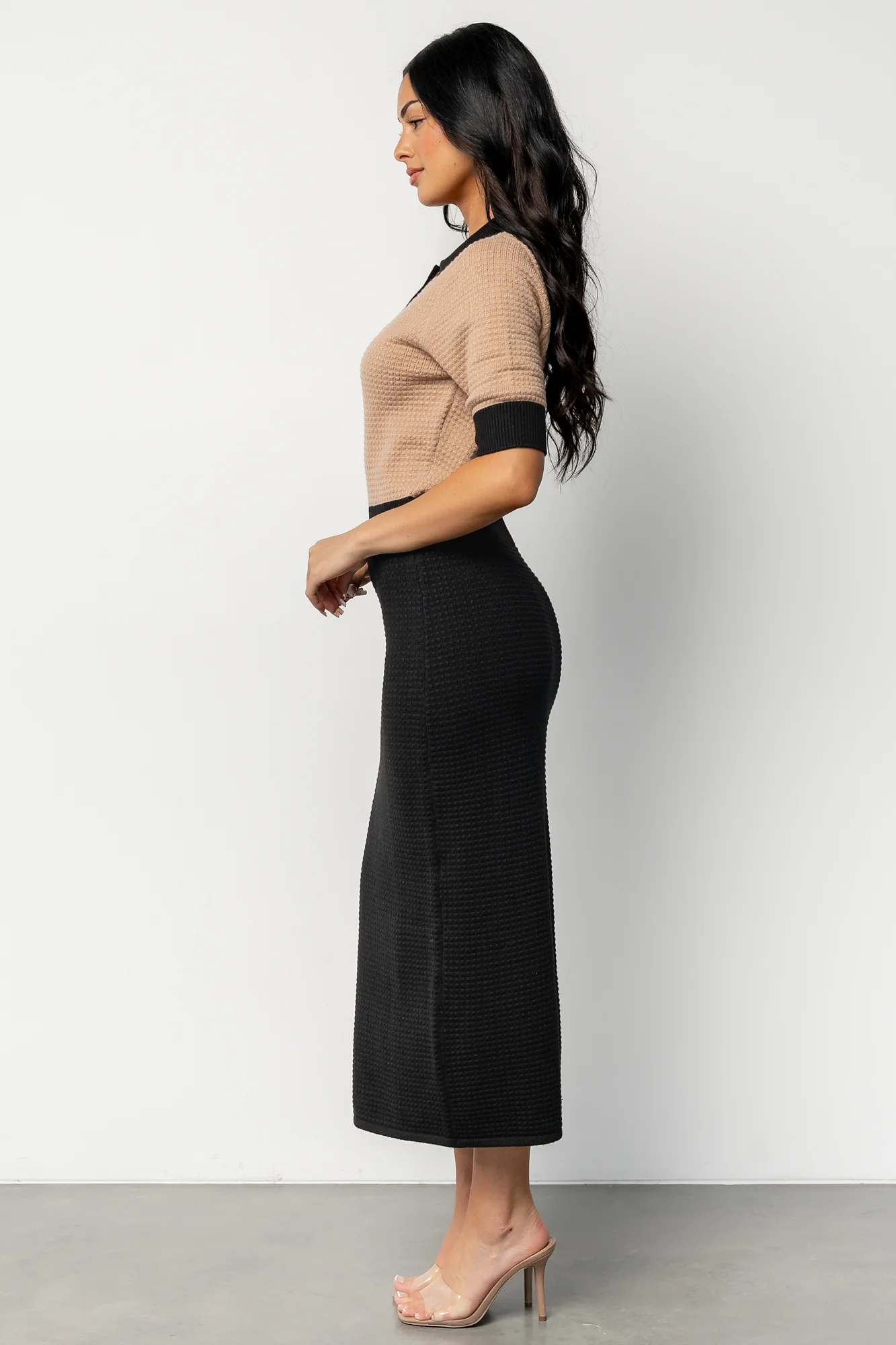 Gwendolyn Collared Midi Dress | Black + Mocha