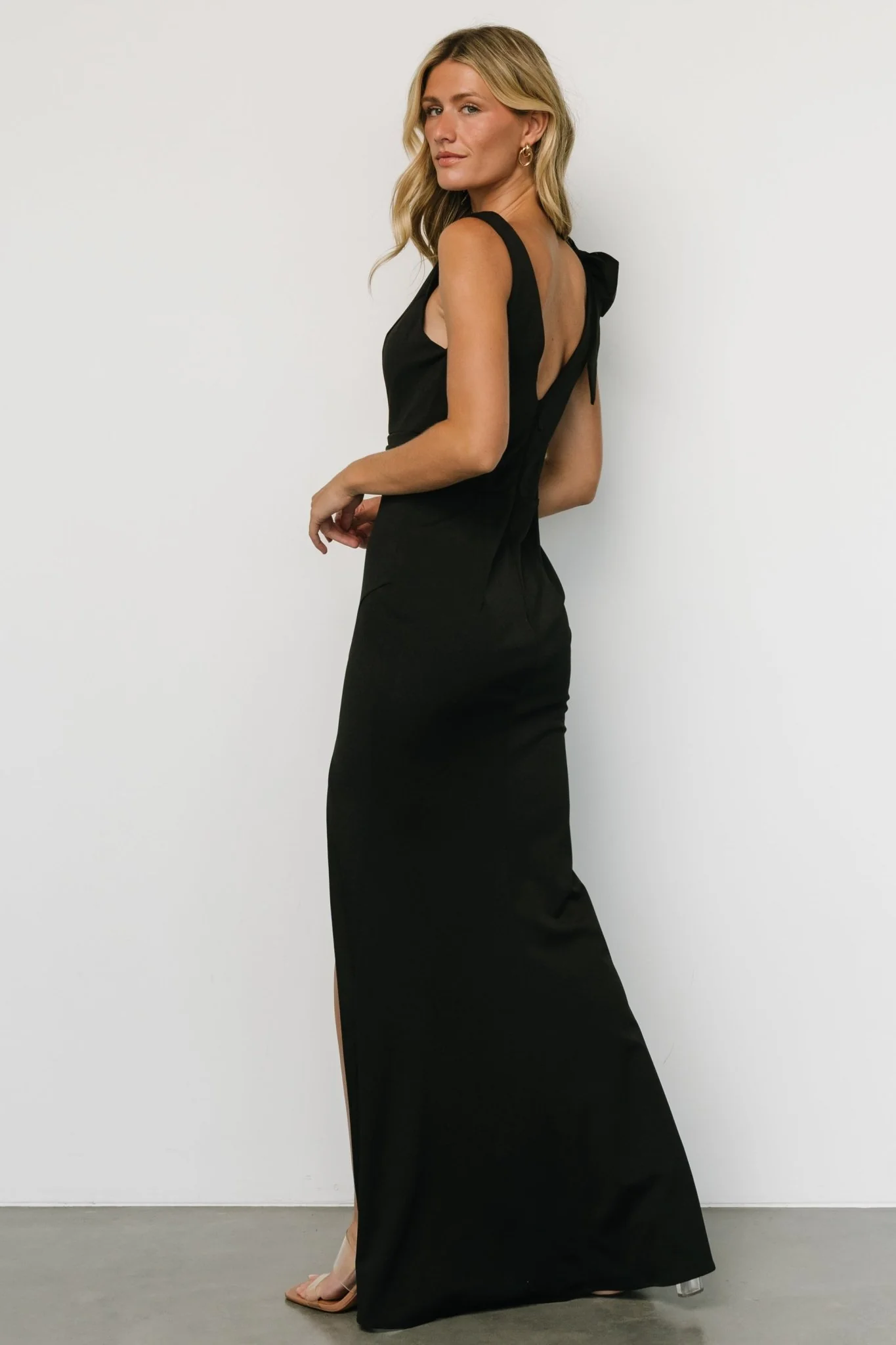 Angelique Fitted Gown | Black