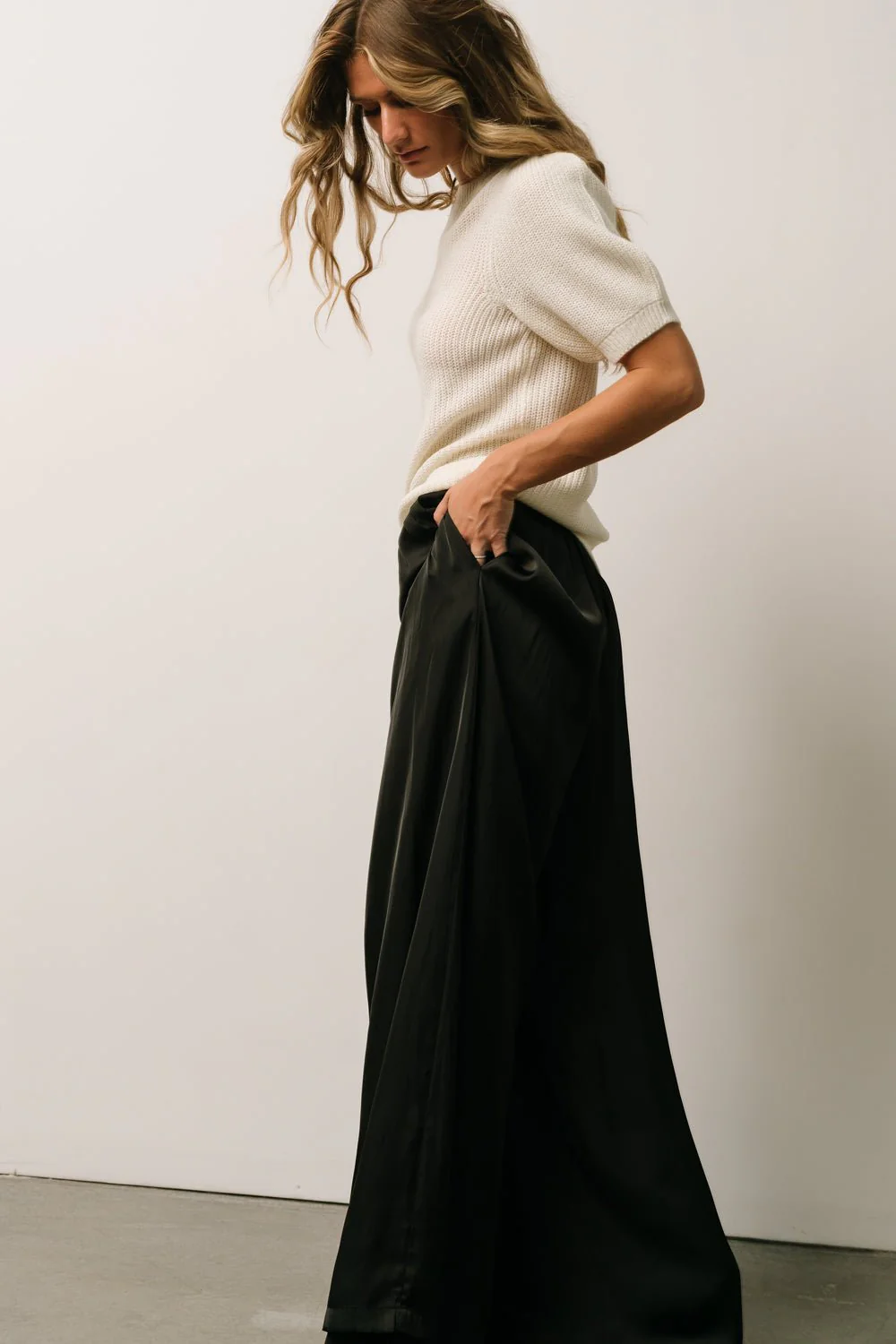 Jayla Palazzo Satin Pant | Black