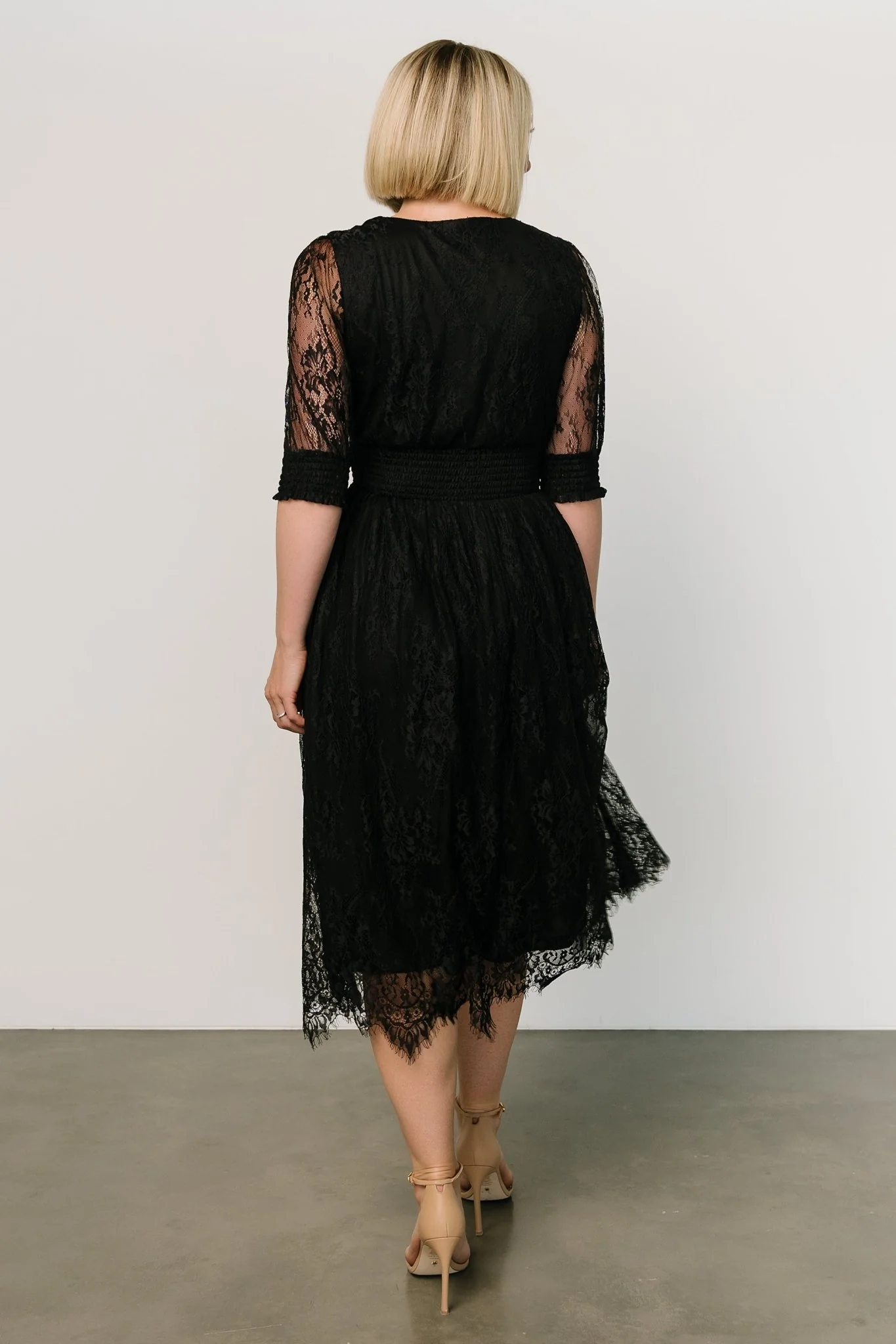 Elaina Lace Midi Dress | Black