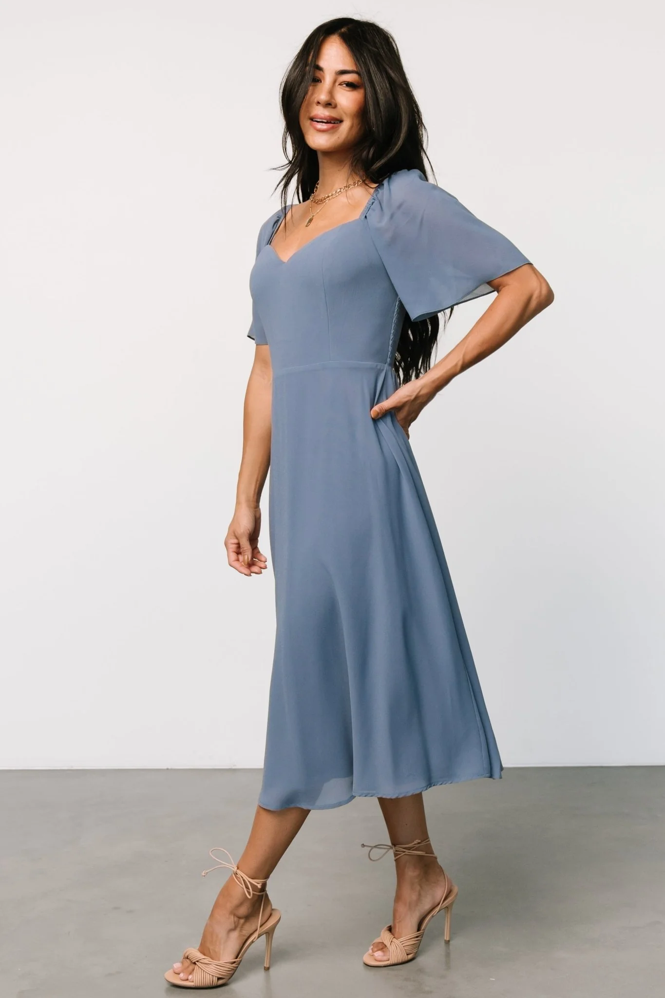 Colette Sweetheart Midi Dress | Whisper Blue