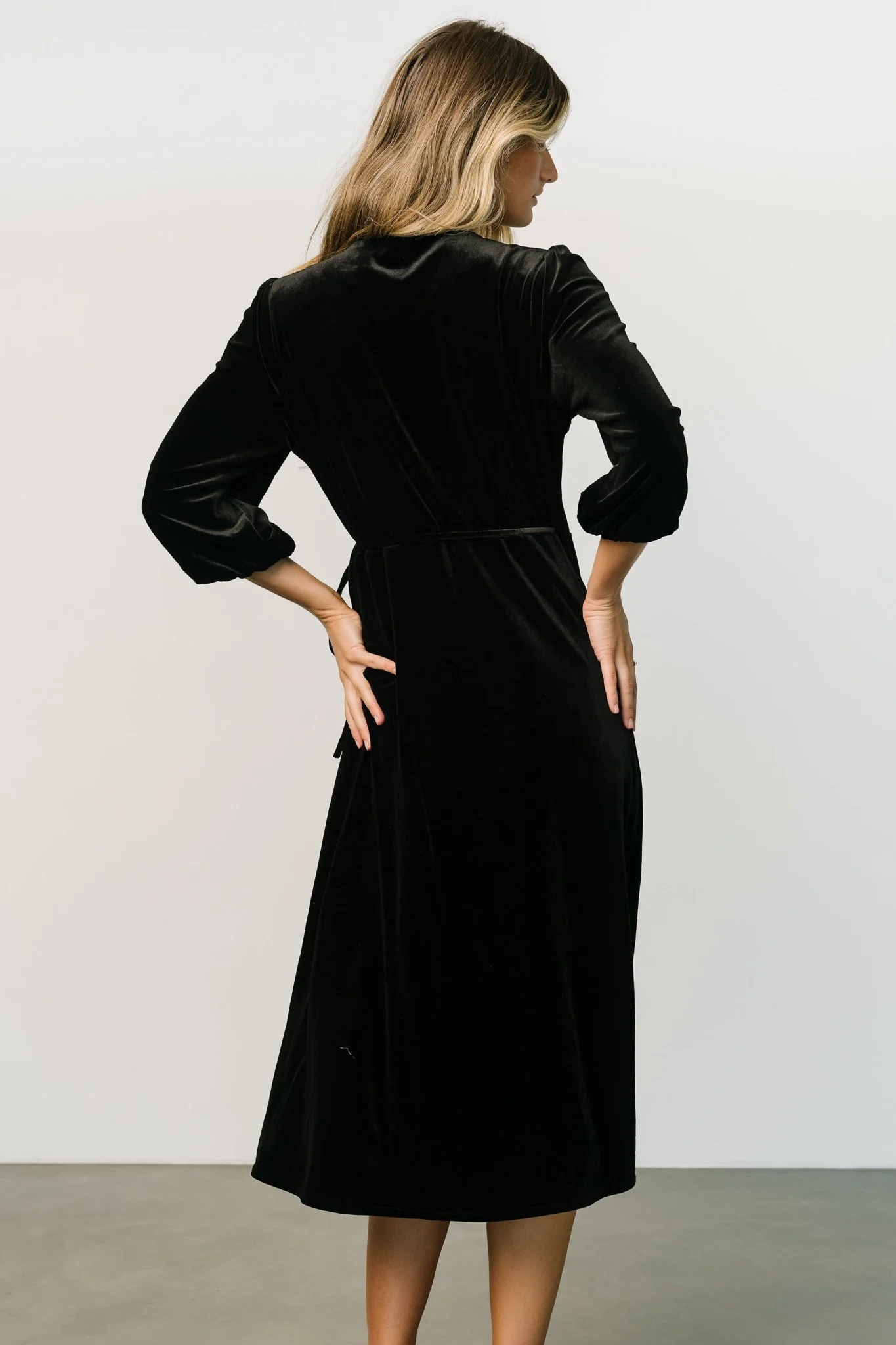 Beckinsale Velvet Wrap Dress | Black
