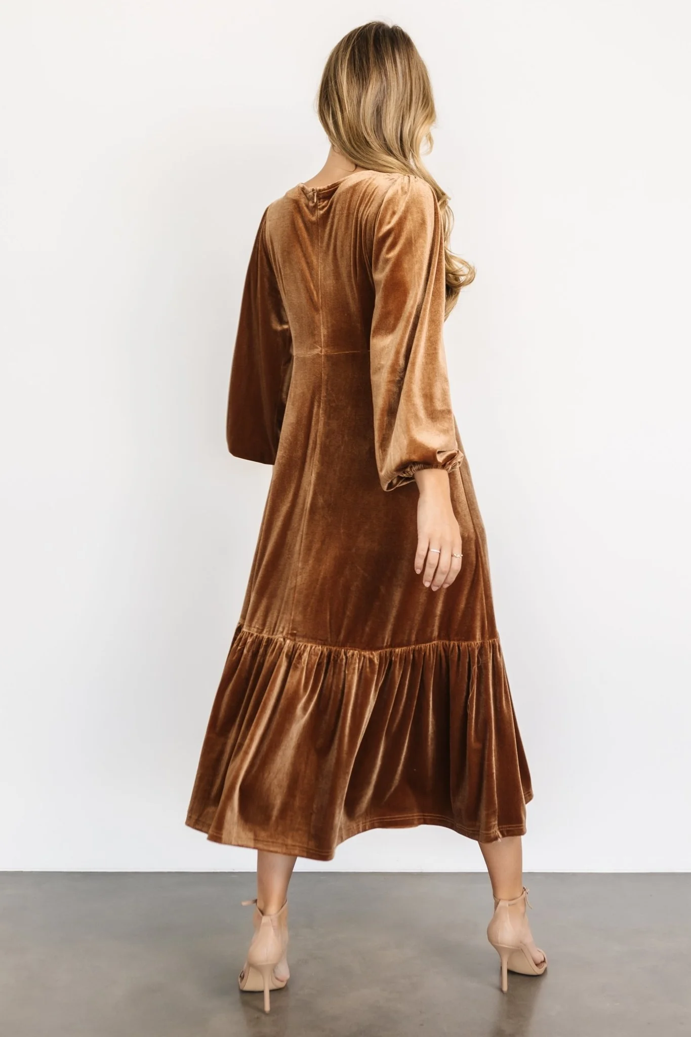 Erika Velvet Maxi Dress | Caramel