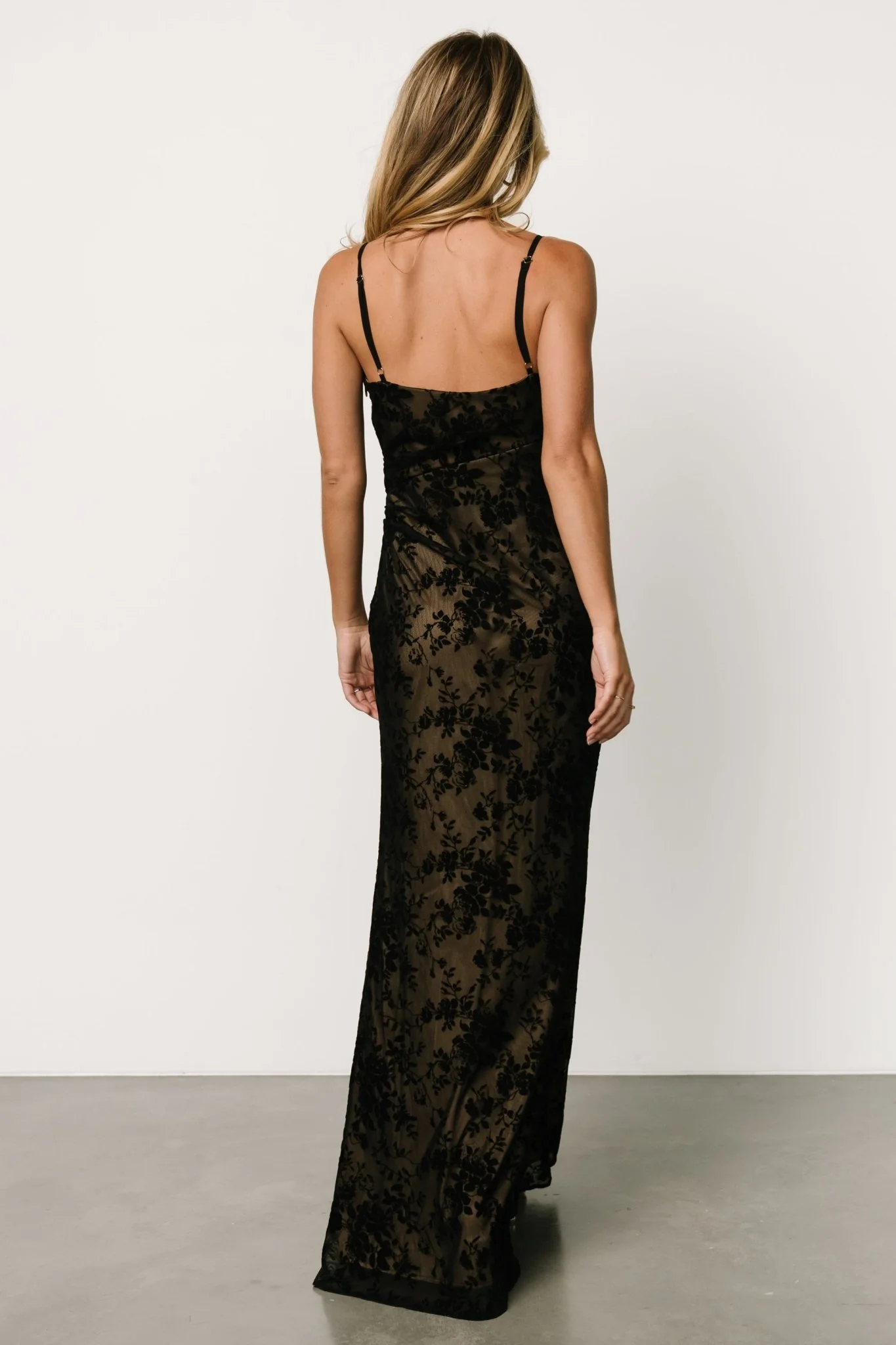 Ayesha Fitted Gown | Black
