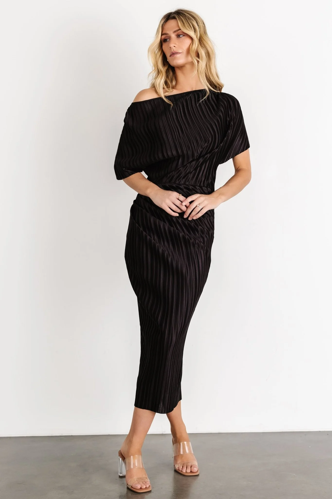 Winslow Pleated Midi Dress | Black