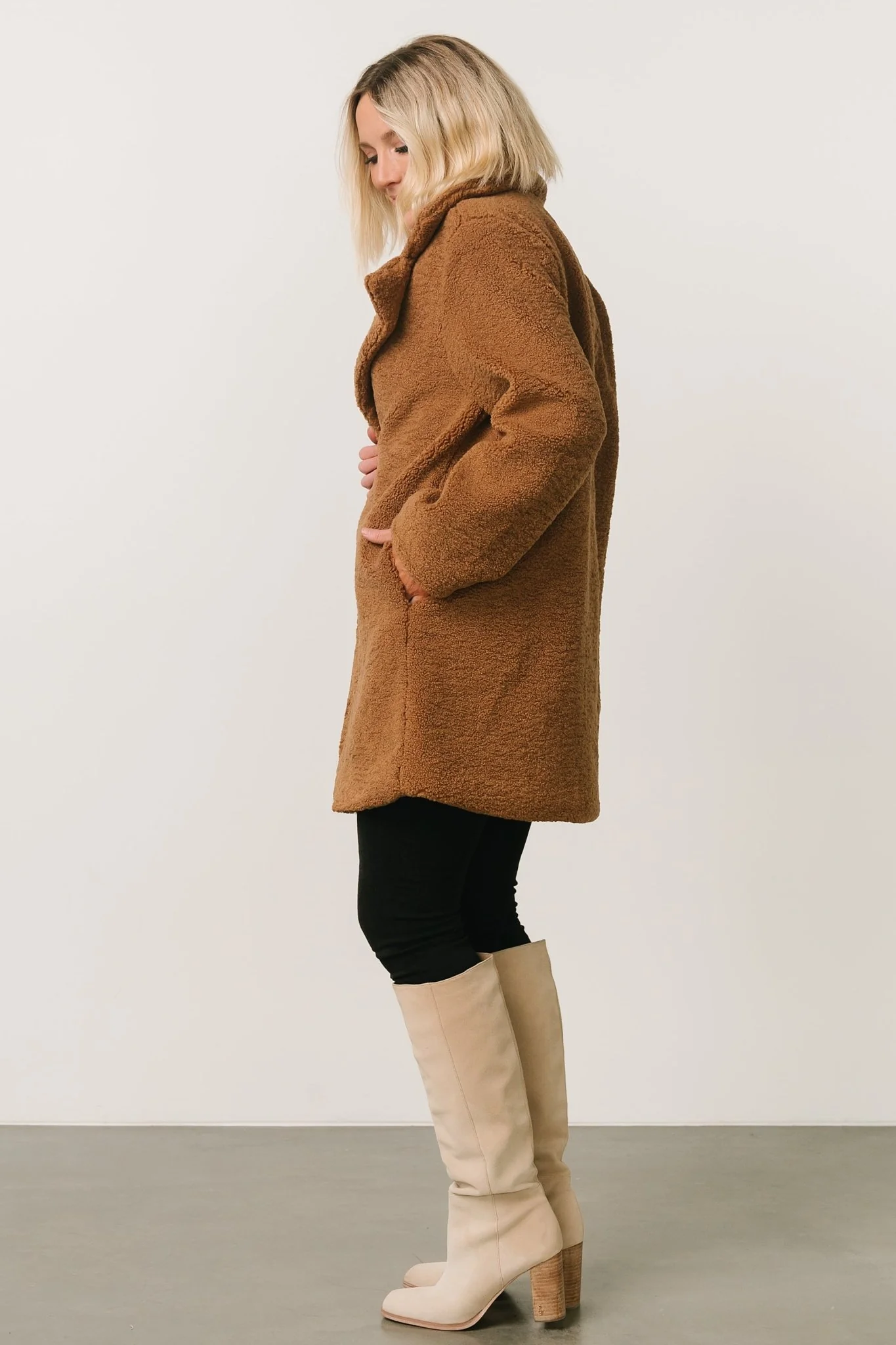 Damien Sherpa Coat | Dark Camel