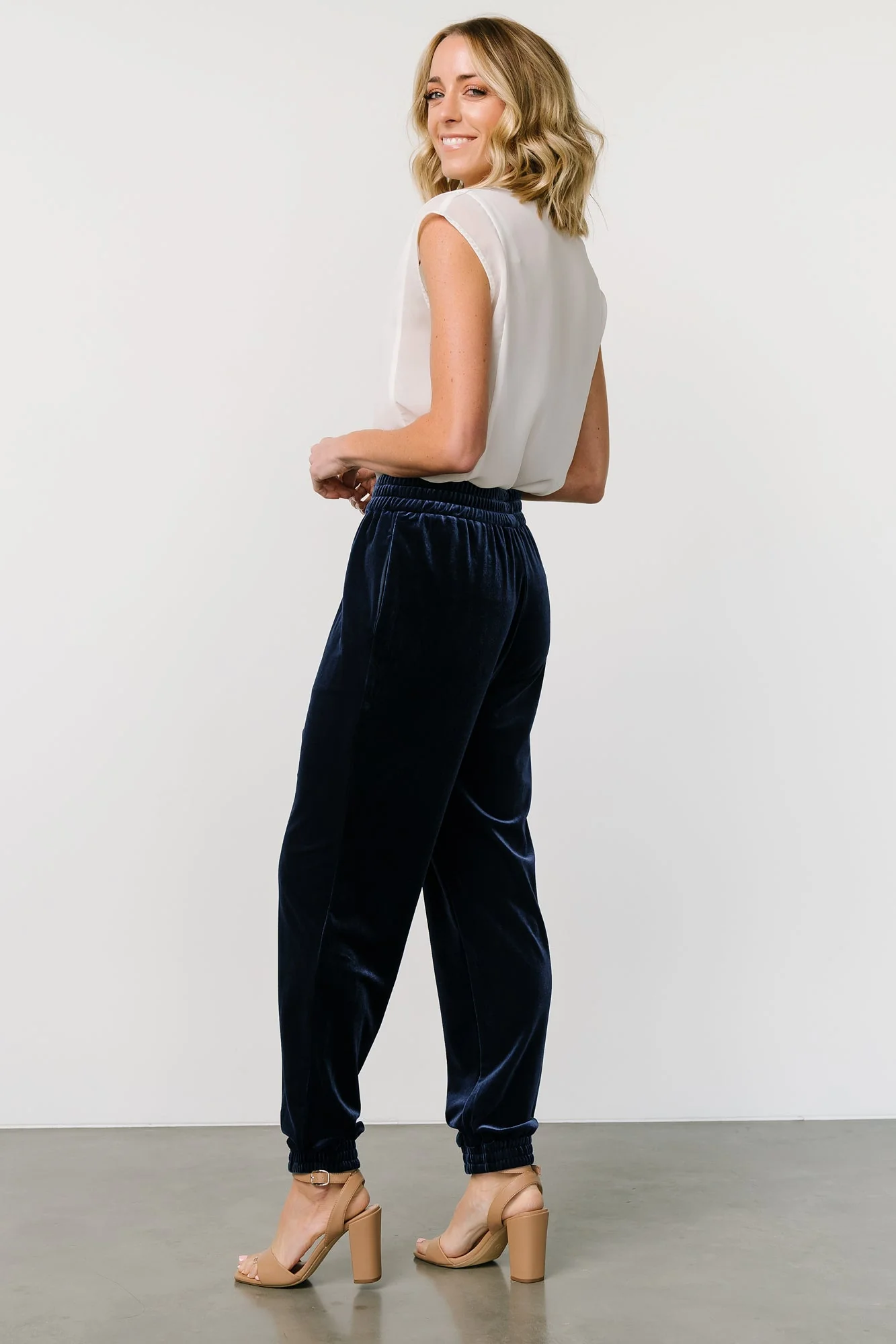 Archie Velvet Jogger Pants | Peacock