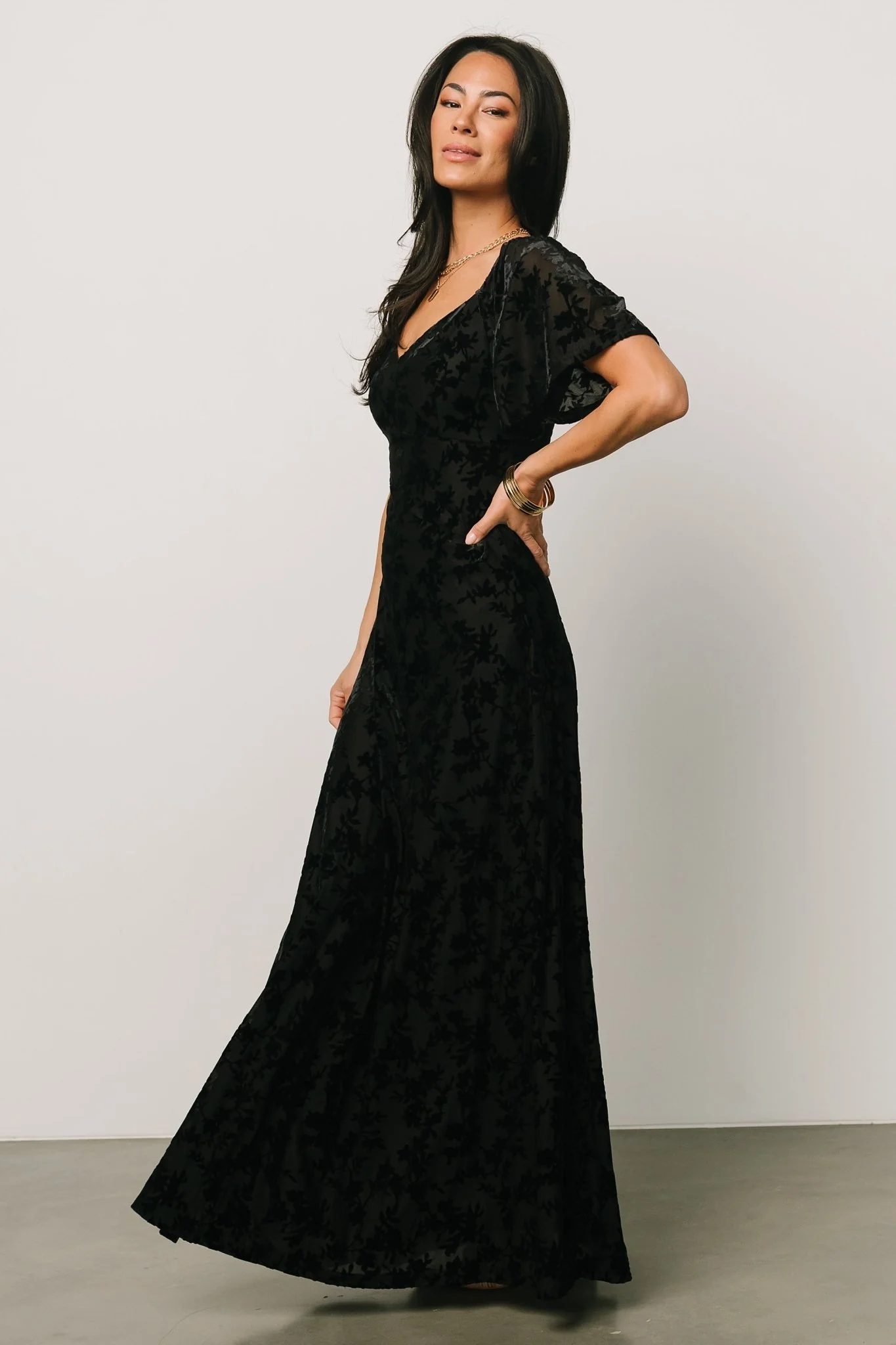 Everley Velvet Maxi Dress | Black